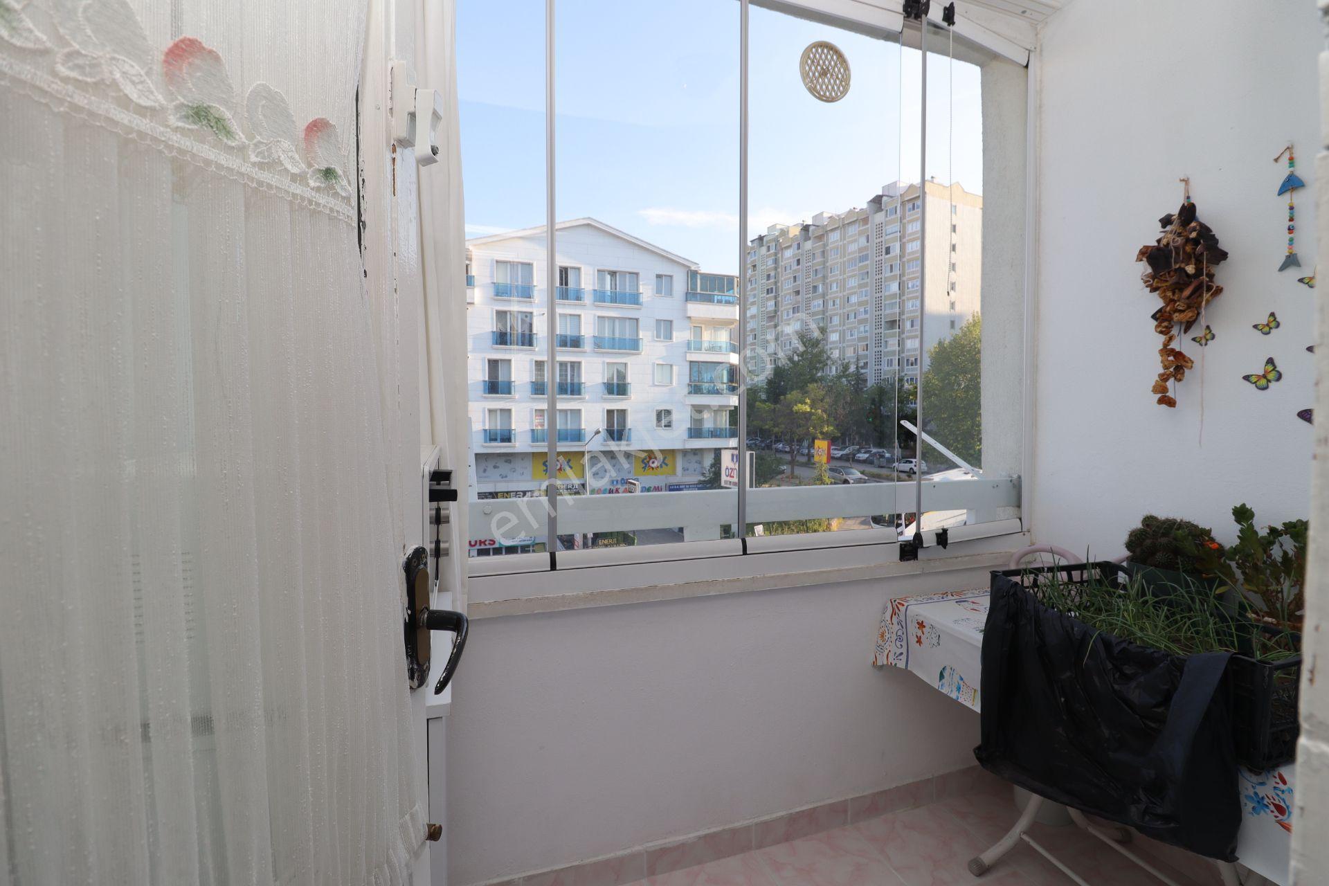Akif'ten Atakent'te 3+1 Asansörlü Cadde Üstü G/d Cephe Satılık Daire - Görsel 6