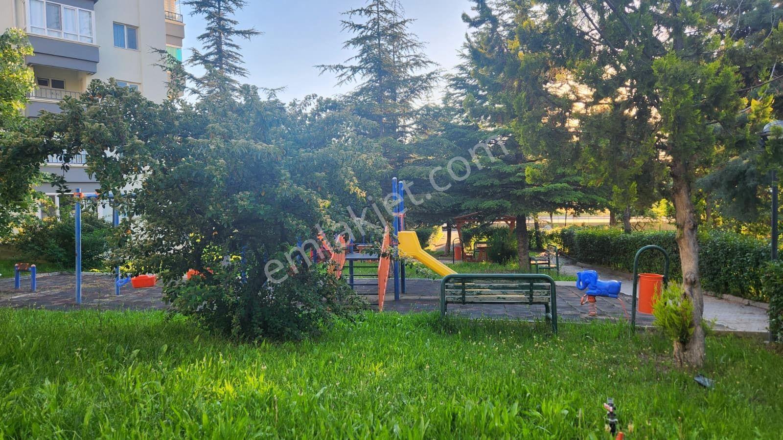 Hemdem Gayrimenkul'den Ayyıldız'da Ara Katta Site İçi Ön Cephe 3+1 Satılık Daire - Görsel 26