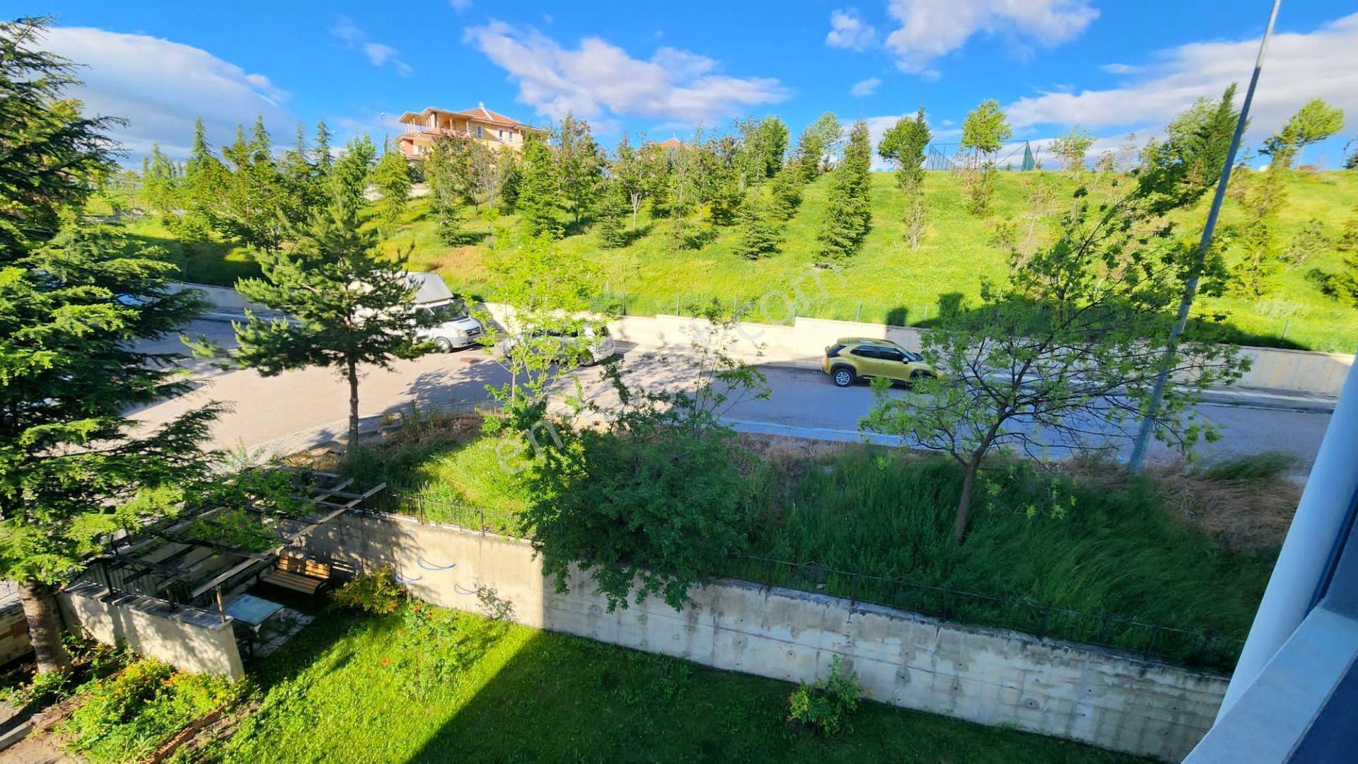 Hemdem Gayrimenkul'den Ayyıldız'da Ara Katta Site İçi Ön Cephe 3+1 Satılık Daire - Görsel 29