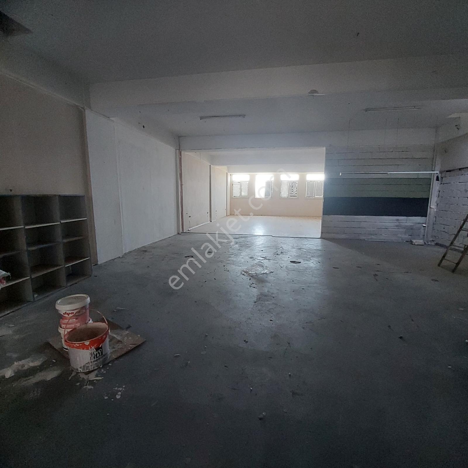Gıdacılar Çarşısında Kiralık İşyeri - Görsel 21