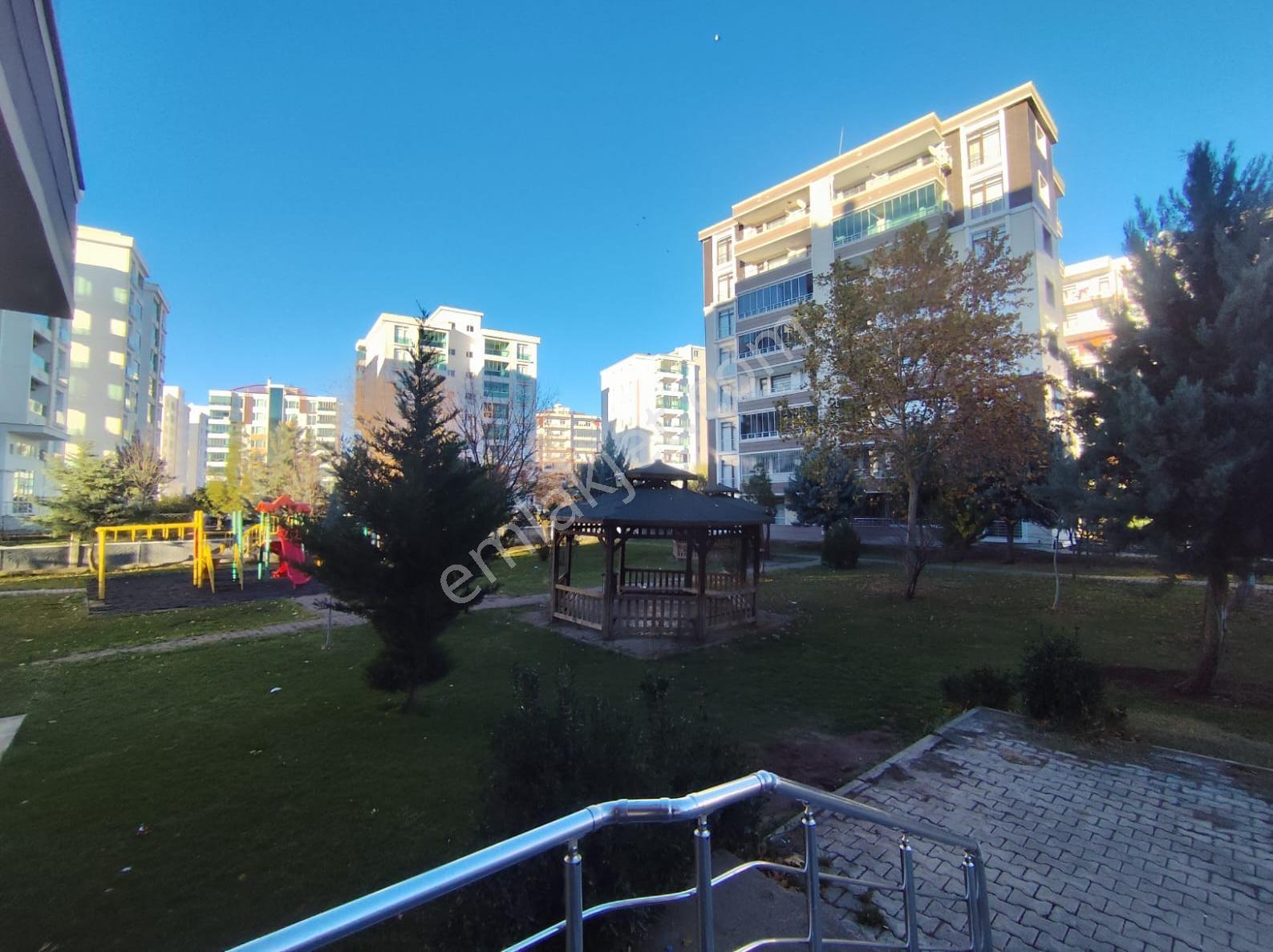 Atlı Life Gayrimenkulden Bağcılar Havalanı Kavşağında 3+1 Daire - Görsel 36