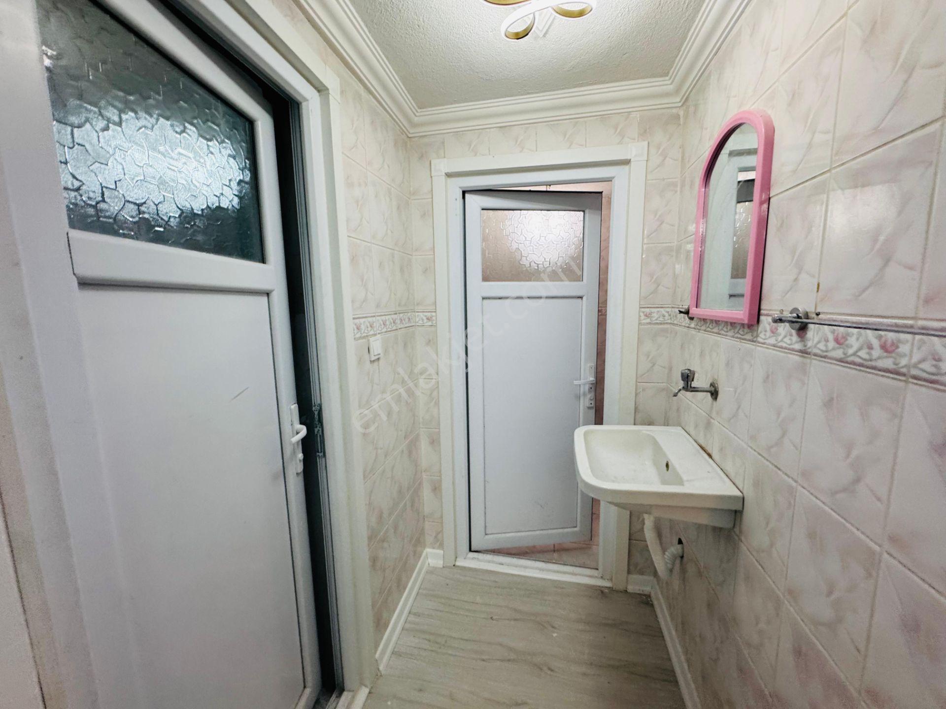 Mer-pa İnş. Yıldırım Beyazıt Mah'de/ Acil Satılık/135m²_3+1_daire - Görsel 18