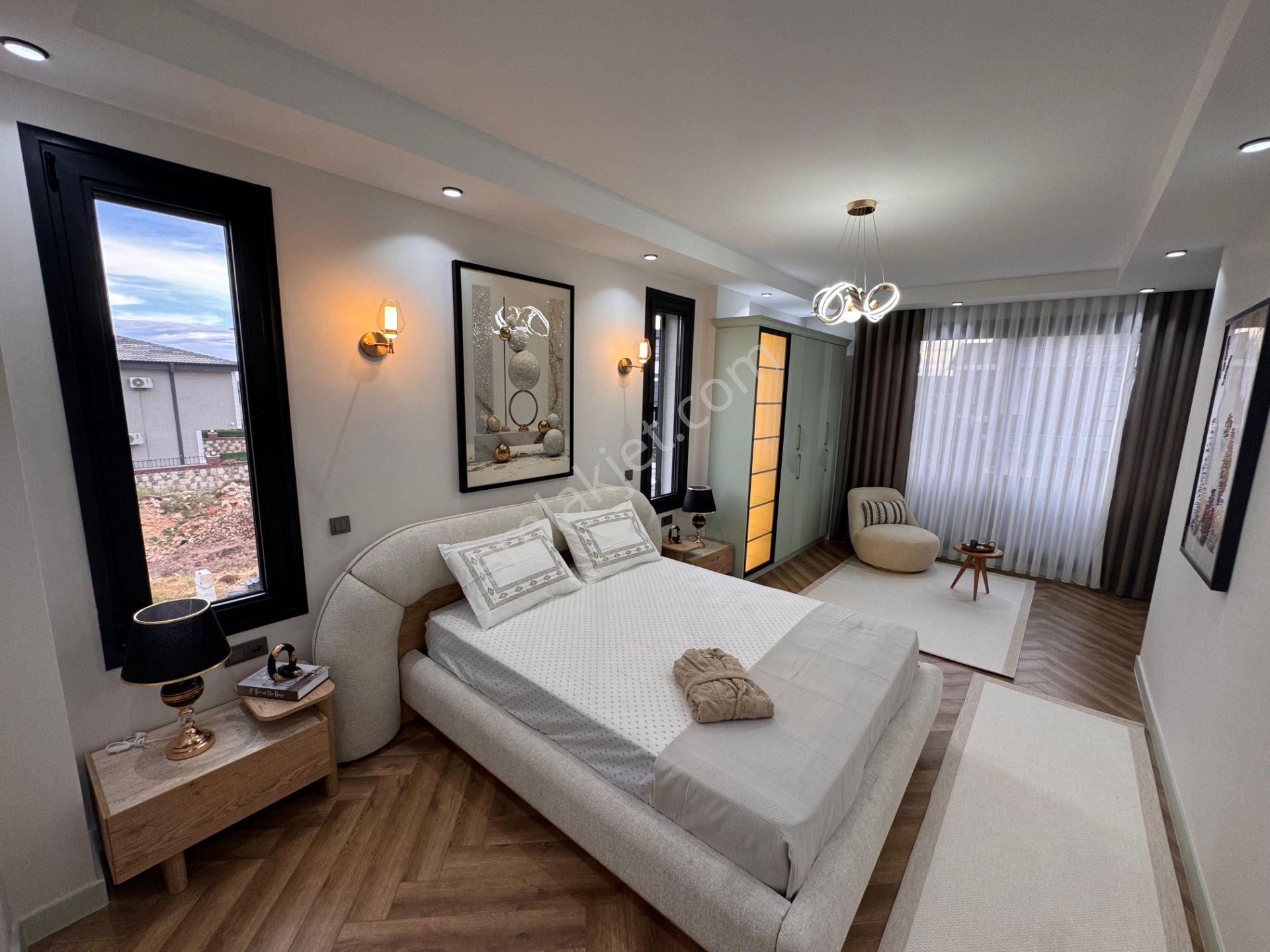 Didim Efelerde Full Eşyalı 4+1 Satılık Ultra Lüks Villa - Görsel 5