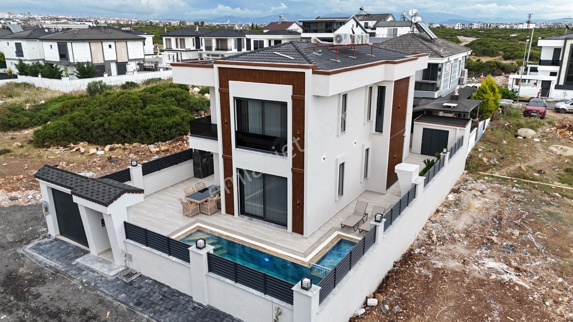 Didim Efelerde Full Eşyalı 4+1 Satılık Ultra Lüks Villa - Görsel 35