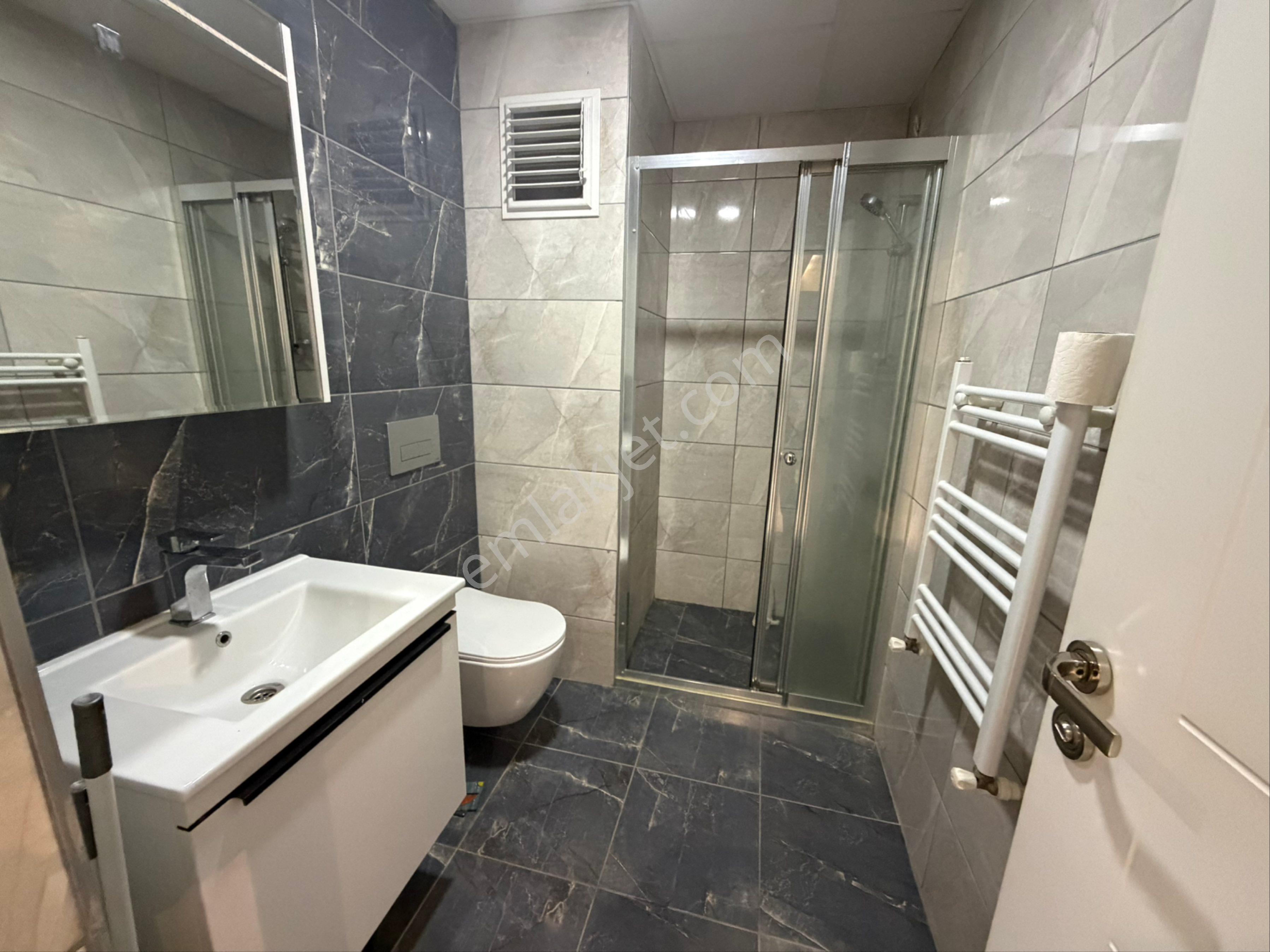 Gürselpaşa Da Yatay Mimarı Az Katlı Teraslı 1+1 Kiralık Daire - Görsel 16