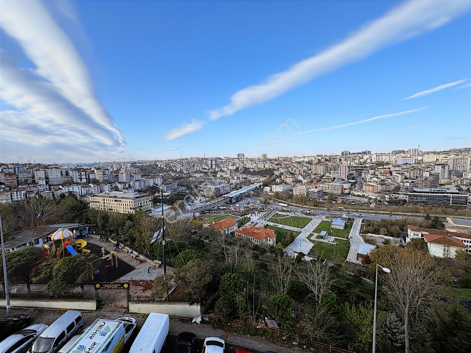 Çağlayan'da Şehir Manzaralı Eşyalı Kiralık 4+1 Dubleks Daire - Görsel 26