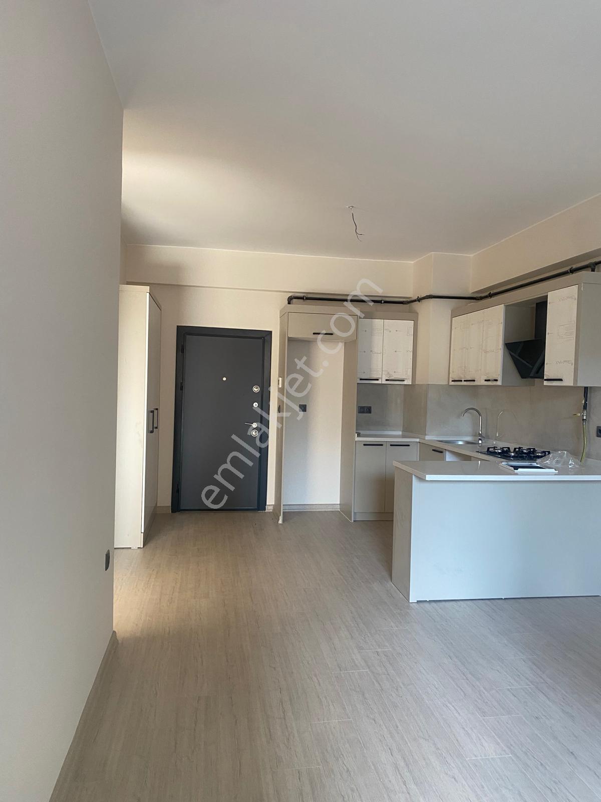Seyrek Özkaya Suit'te Satılık Kiracılı 1+1 Lüks Daire - Görsel 32