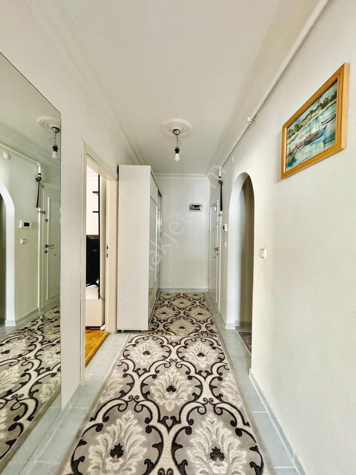 Barut Emlak_ Merkezde Masrafsız Yapılı Orta Kat 3+1 120m2 Güney - Görsel 10
