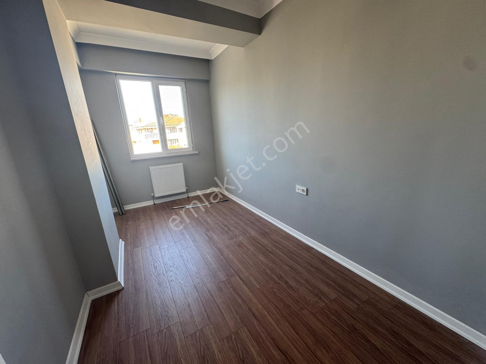 Çerkezköy İstasyon Mah'de Butik Site İçerisinde Kiralık 2+1 Öncephe Daire - Görsel 13