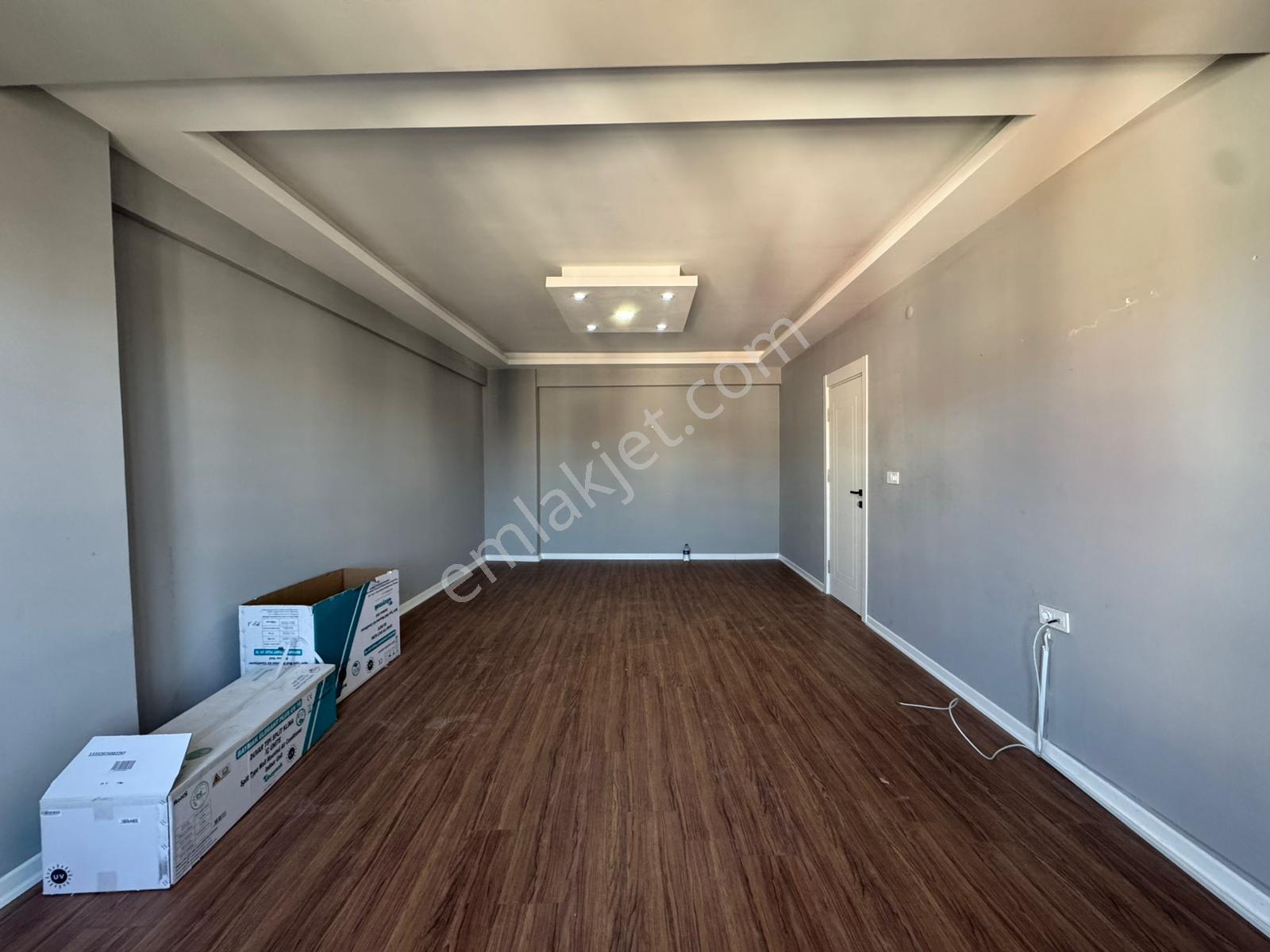 Çerkezköy İstasyon Mah'de Butik Site İçerisinde Kiralık 2+1 Öncephe Daire - Görsel 2