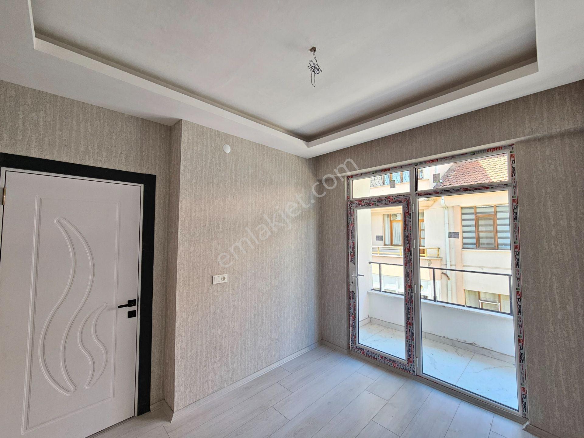 Karaciğan Mahallesinde Ankara Yolu Caddesine Yakın Lüks 3+1 Daire - Görsel 32