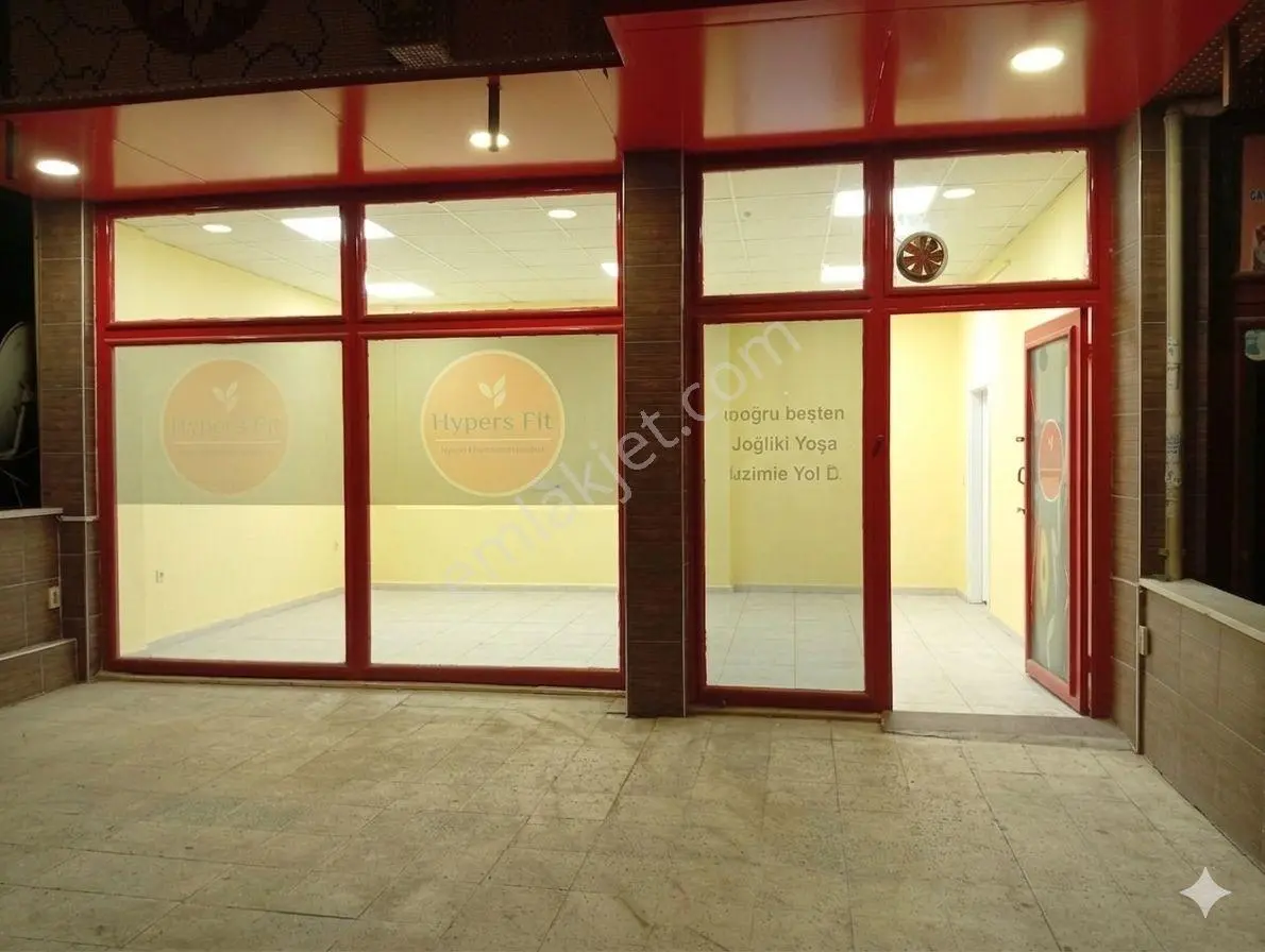 Etimesgut Piyade Mahallesi'nde Kullanıma Hazır Satılık Dükkan.