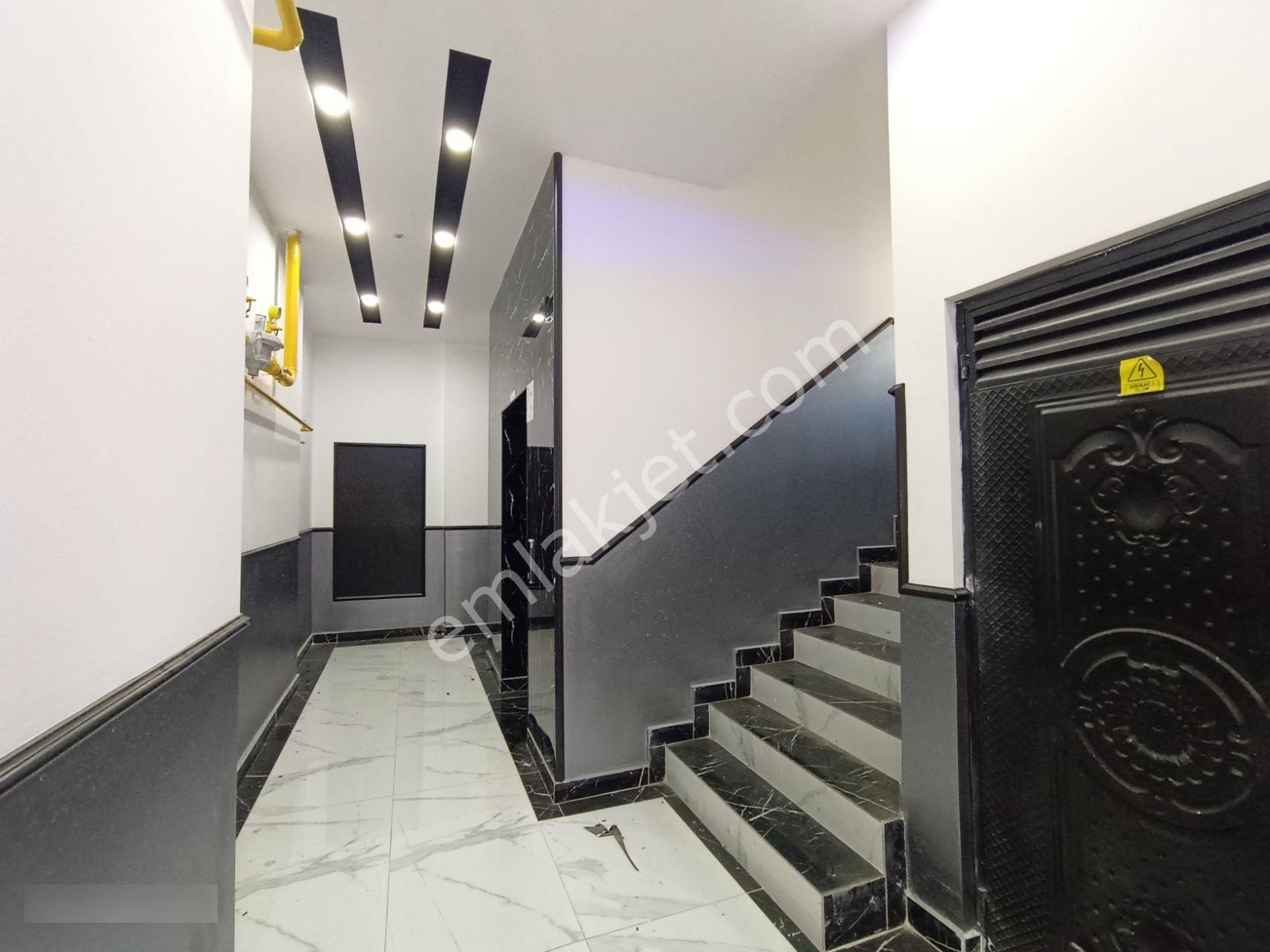 Truva/ahmet'ten Tramvaya Yakın Uygun Fiyatlı 1+1 Kiralık Daire - Görsel 18