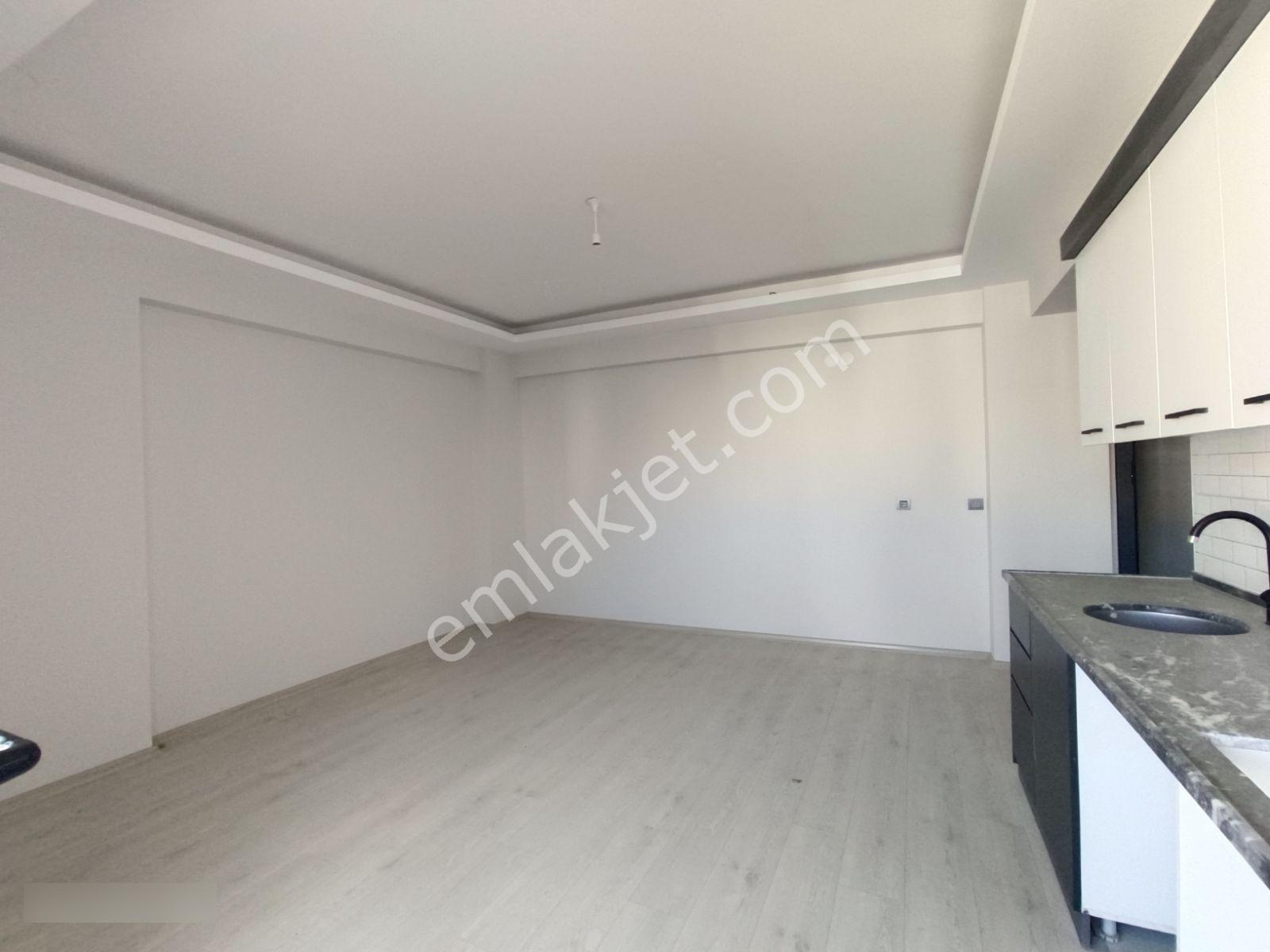 Truva/ahmet'ten Tramvaya Yakın Uygun Fiyatlı 1+1 Kiralık Daire - Görsel 13