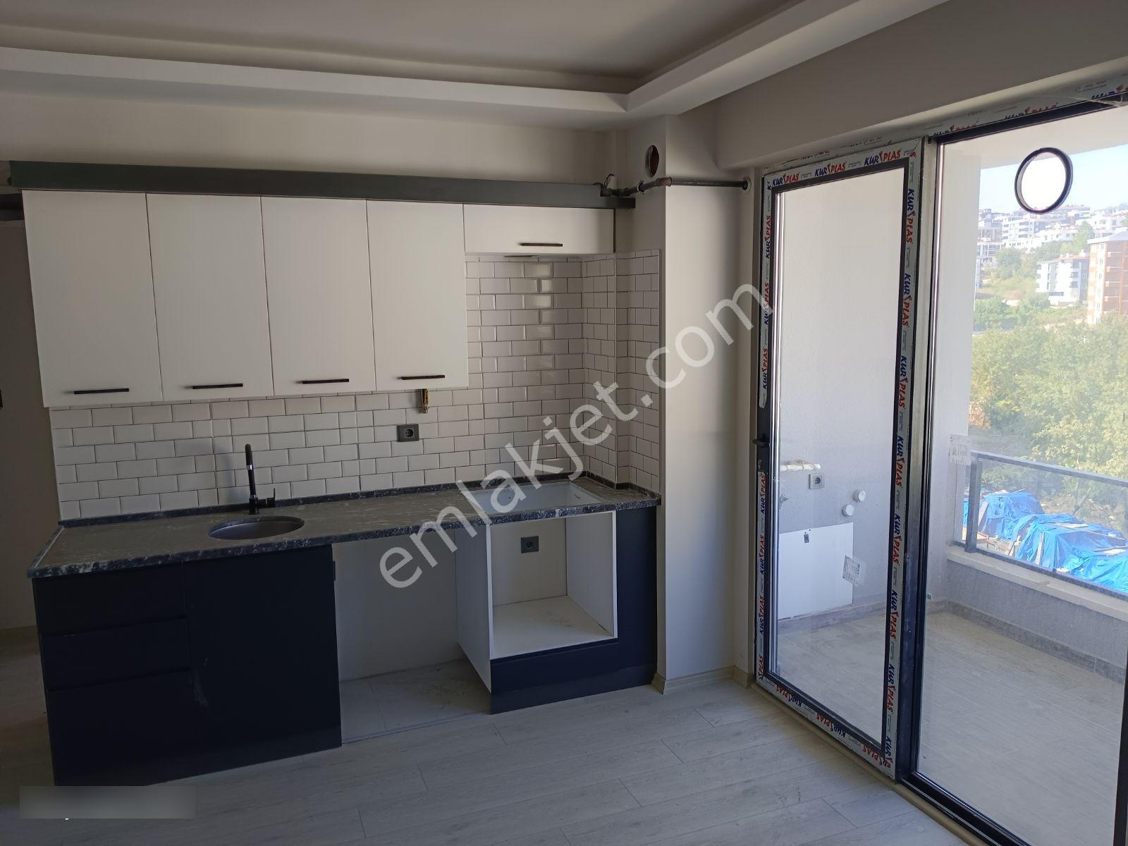 Truva/ahmet'ten Tramvaya Yakın Uygun Fiyatlı 1+1 Kiralık Daire - Görsel 6