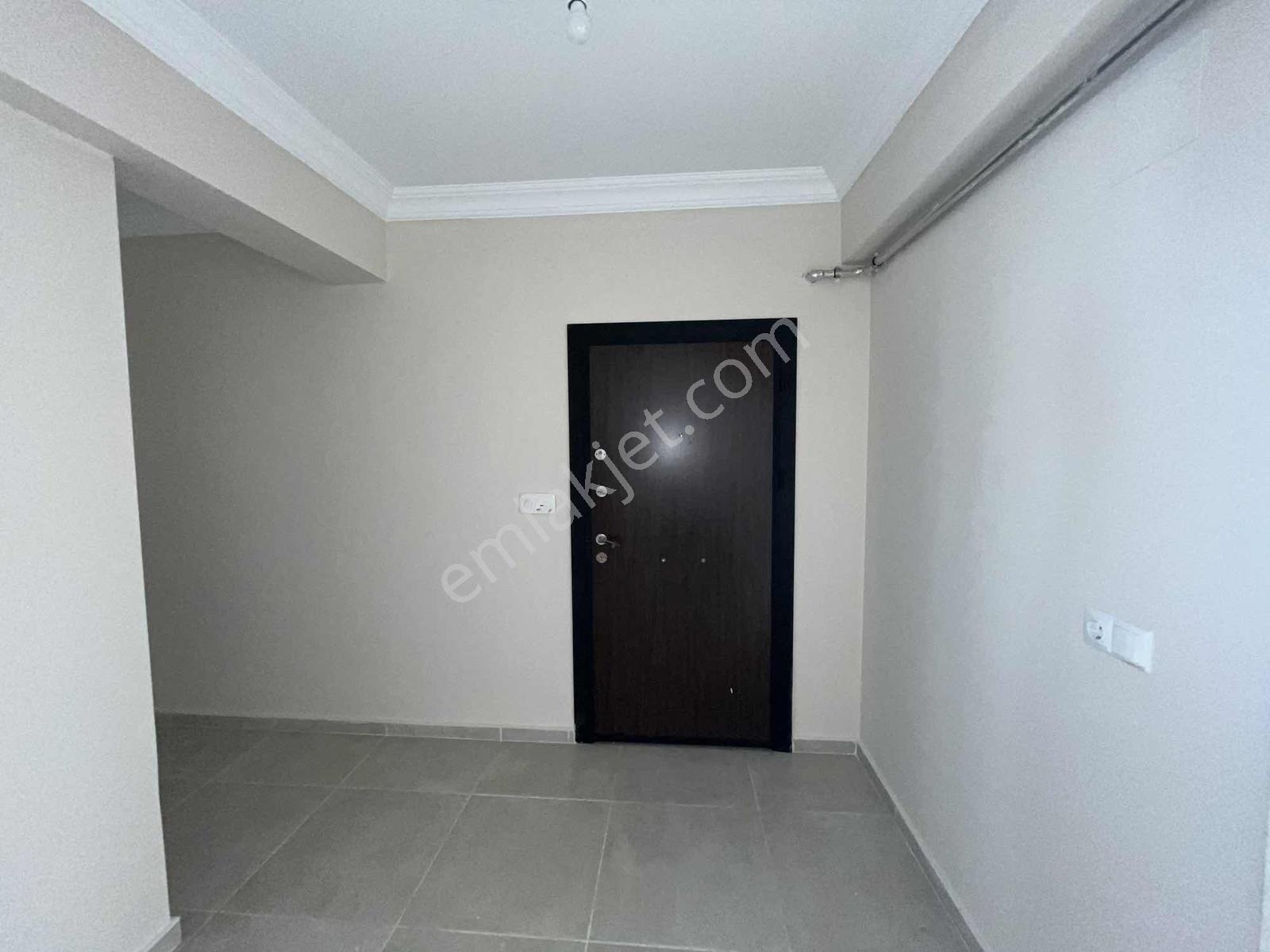 Yağmur Emlak'tan Tekkeköy'de Kiralık Merkezi Konum 3+1 Daire - Görsel 2