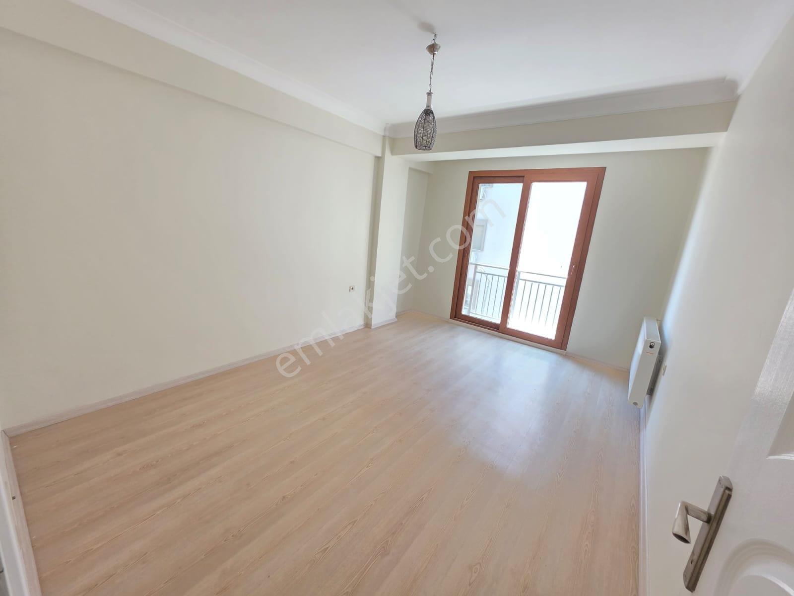Yeni Girne Yakın Kapalı Mutfak Kiralık 2+1 Daire - Görsel 22
