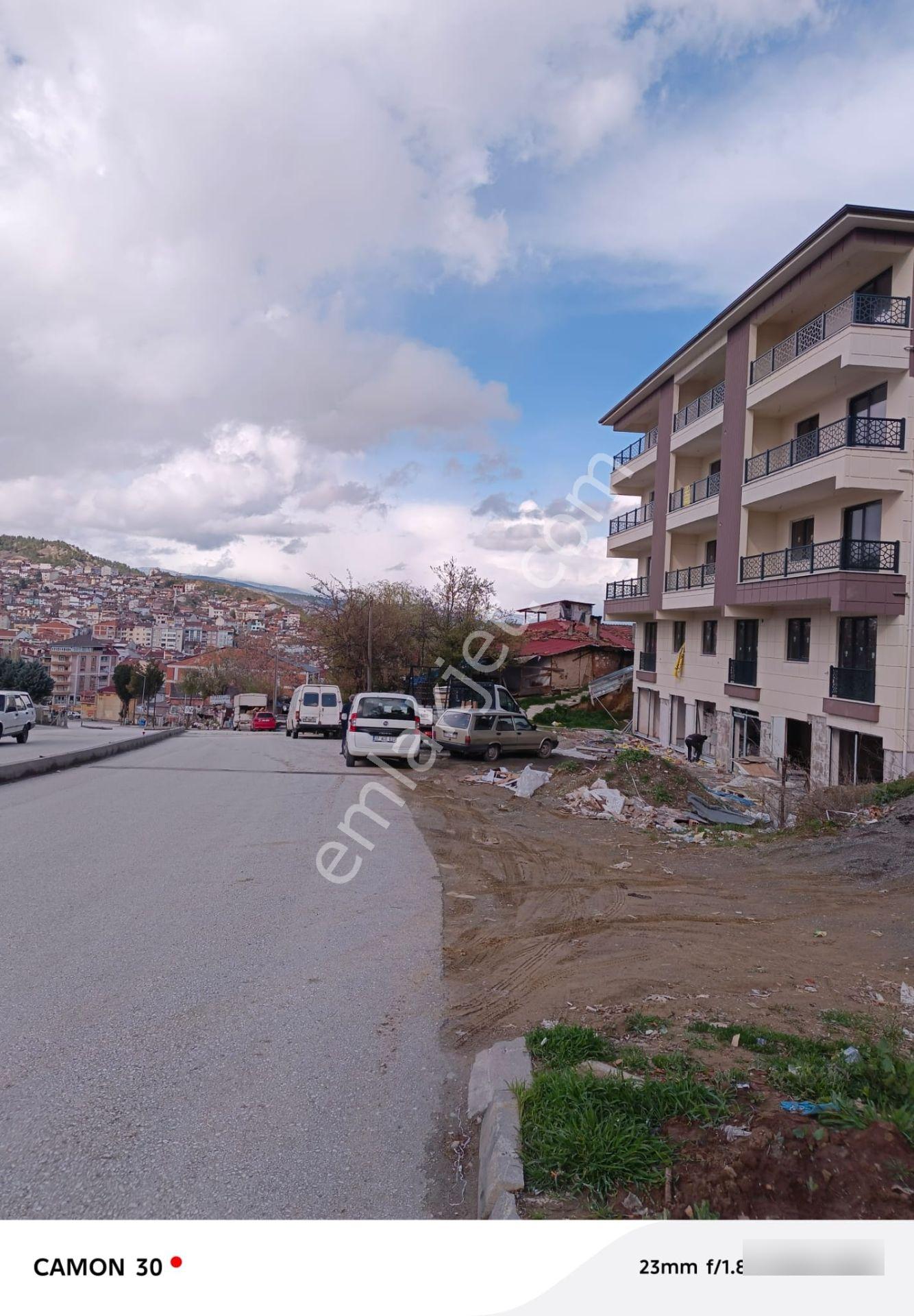 Bahçelievler Mah.adliye Binası Karşısında 1+1 Satılık Büro - Görsel 12