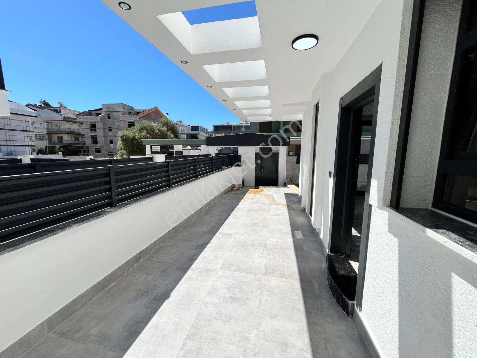 Didim Efeler'de Müstakil Havuzlu Akıllı Sistemli Sıfır Villa - Görsel 5