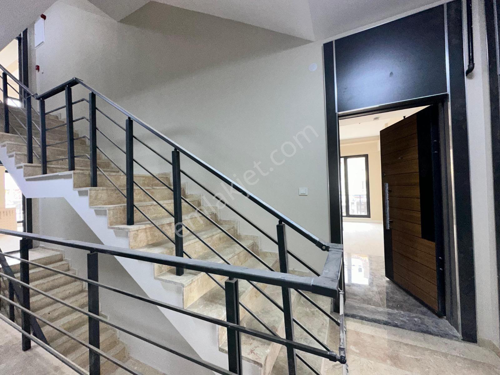 Beyoğlu'ndan Saray Da Kısmi Eşyalı Kiralık Daireler - Görsel 27