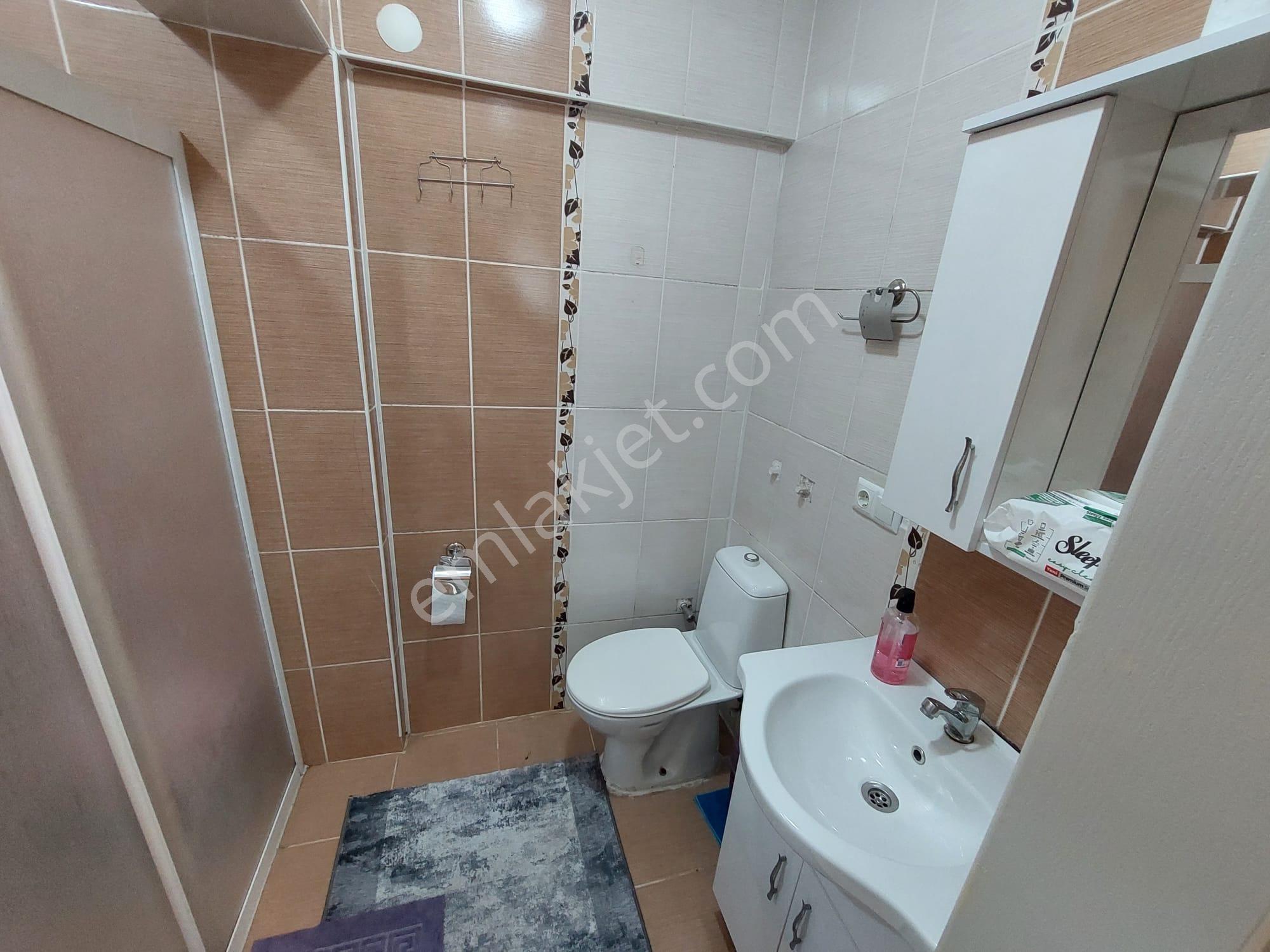 Havuzlu Sitede Eşyalı Kombili Denize Yakın 1+1 Satılık Daire - Görsel 27