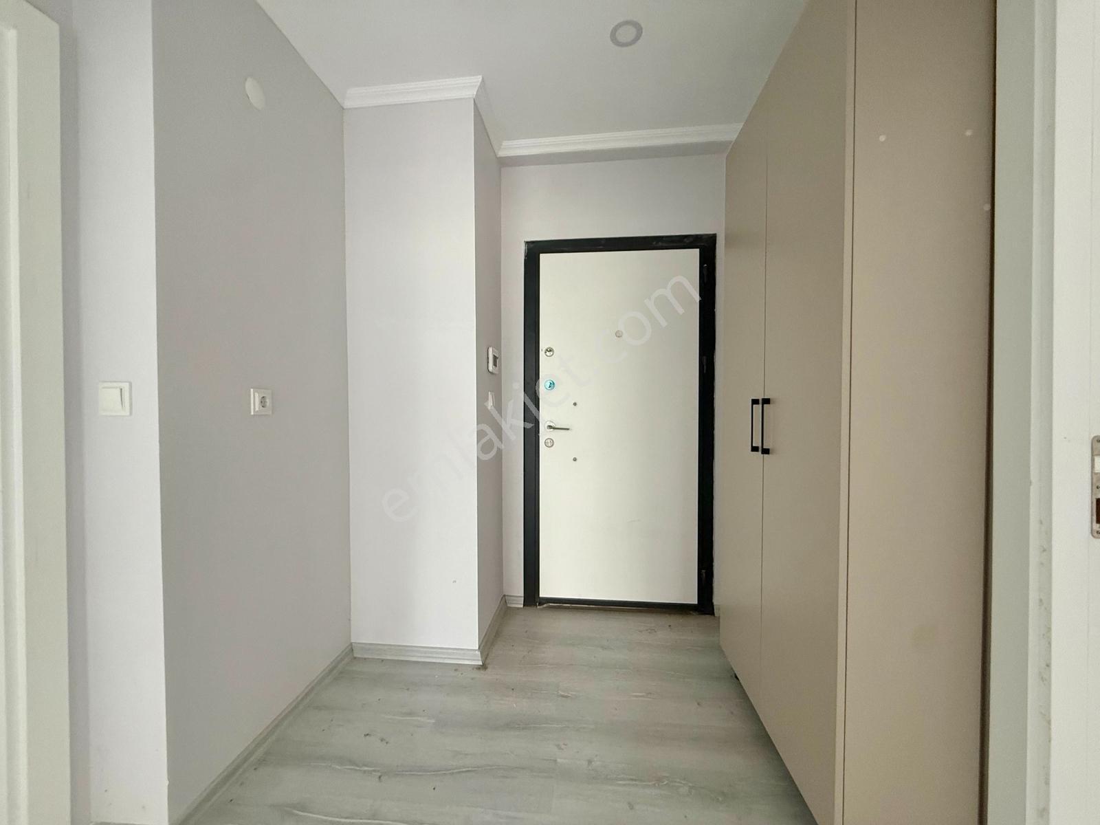 Okul Yakını Merkezi Konumda Sıfır 2+1 Müstakil Gibi Yüksek Giriş - Görsel 3