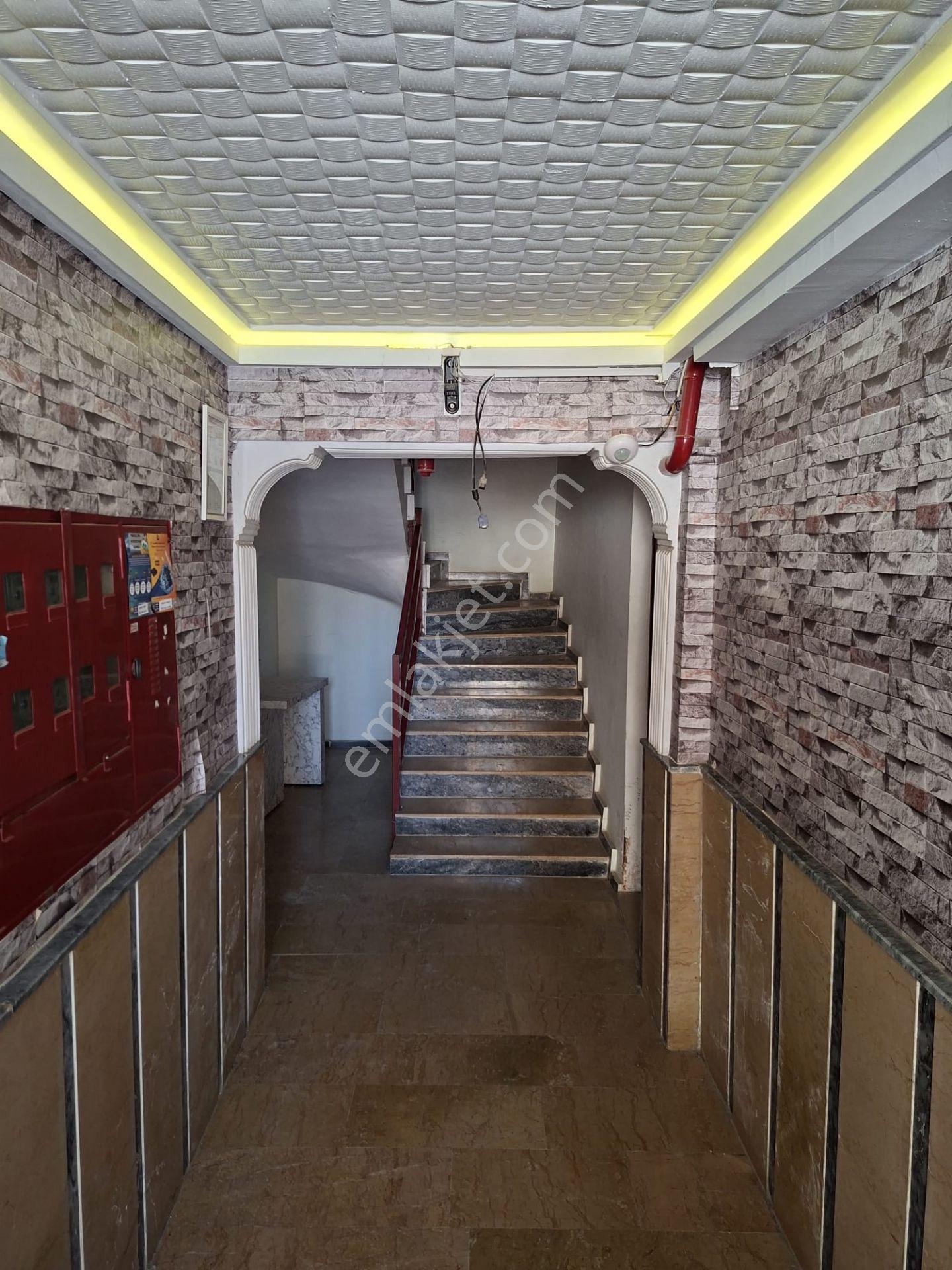 Recep Ümit Emlak'tan Yenibağlar Mahallesi Seylap Ve Yılmaz Büyükerşan Blv. Yakını Kiralık 3+1daire - Görsel 34