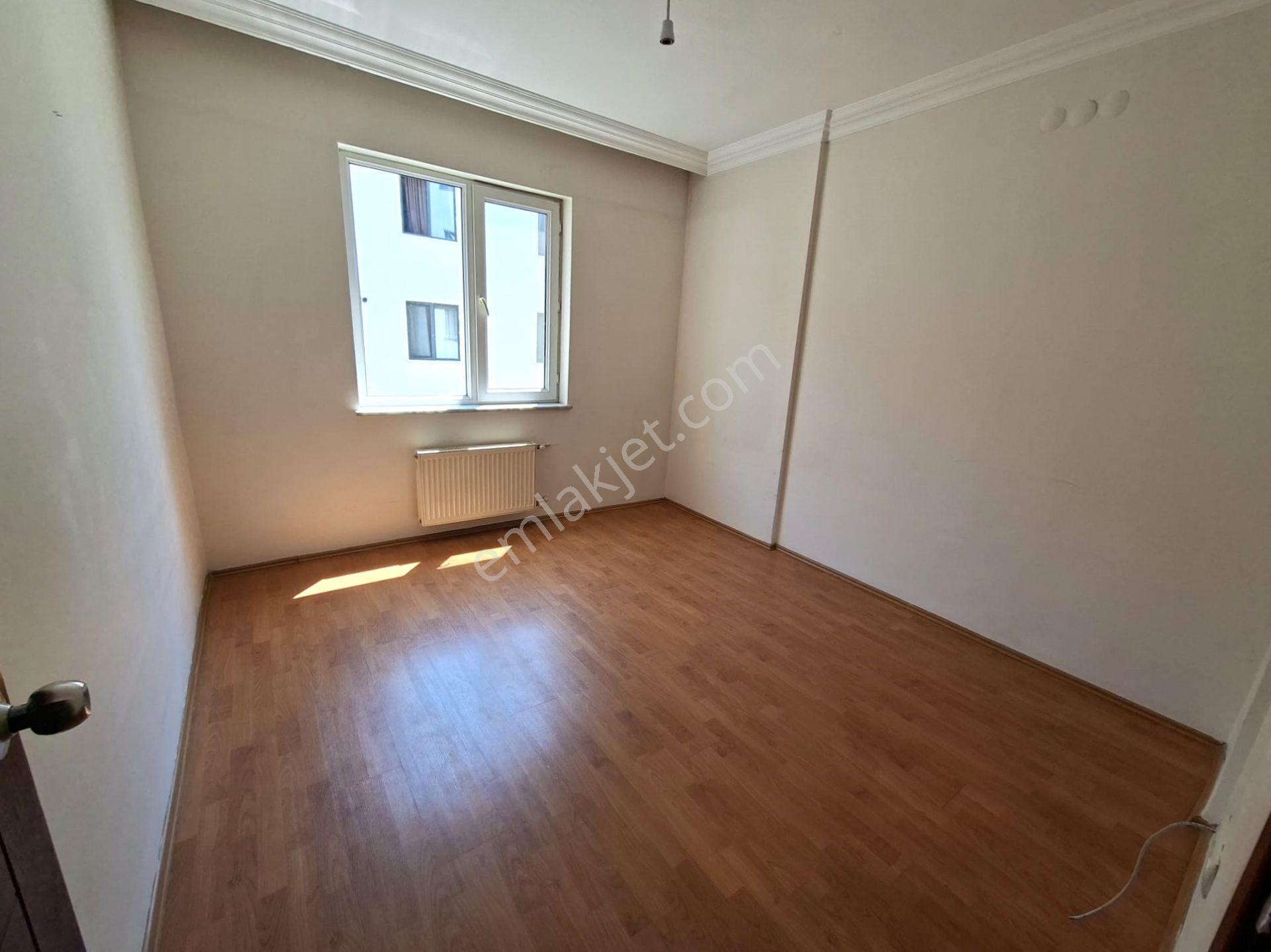 Recep Ümit Emlak'tan Yenibağlar Mahallesi Seylap Ve Yılmaz Büyükerşan Blv. Yakını Kiralık 3+1daire - Görsel 23
