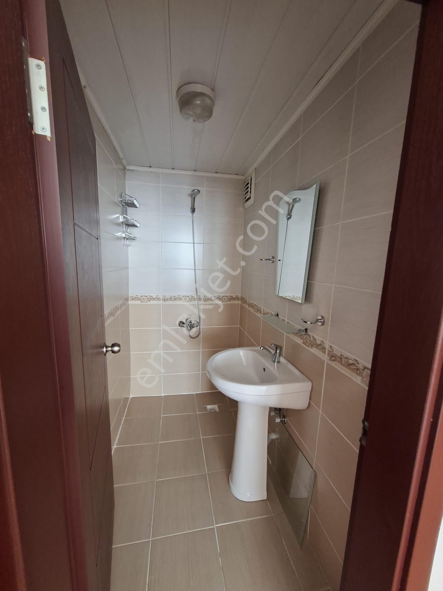 Recep Ümit Emlak'tan Yenibağlar Mahallesi Seylap Ve Yılmaz Büyükerşan Blv. Yakını Kiralık 3+1daire - Görsel 30