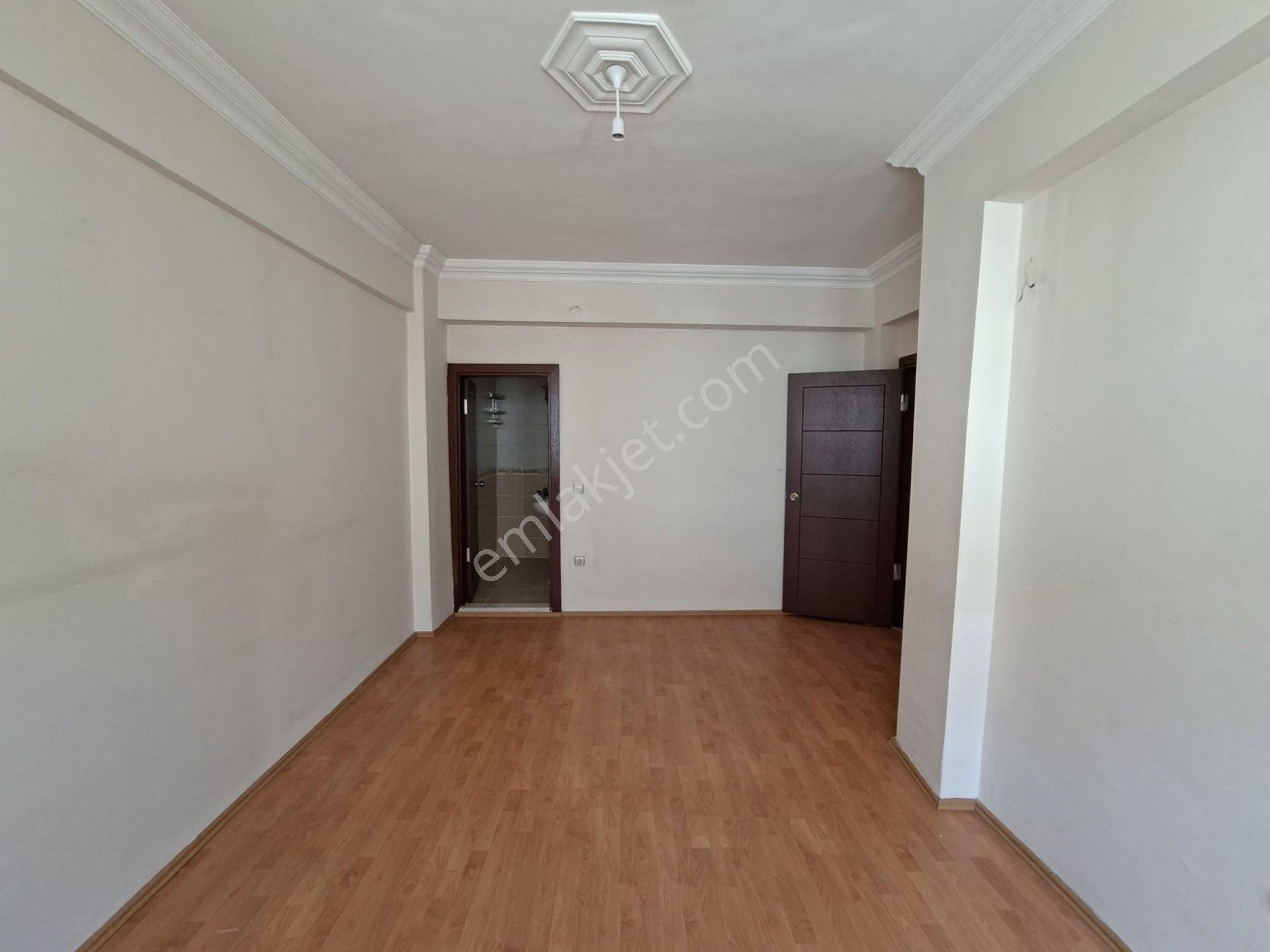 Recep Ümit Emlak'tan Yenibağlar Mahallesi Seylap Ve Yılmaz Büyükerşan Blv. Yakını Kiralık 3+1daire - Görsel 26