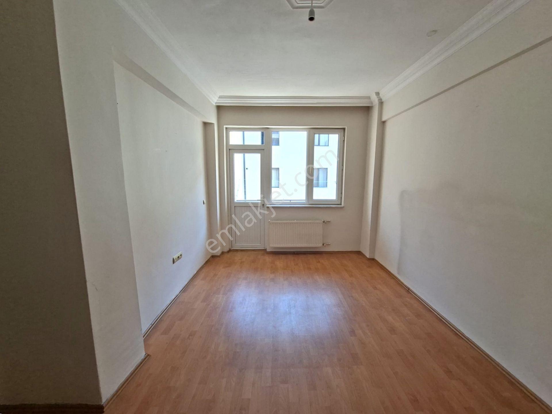 Recep Ümit Emlak'tan Yenibağlar Mahallesi Seylap Ve Yılmaz Büyükerşan Blv. Yakını Kiralık 3+1daire - Görsel 15