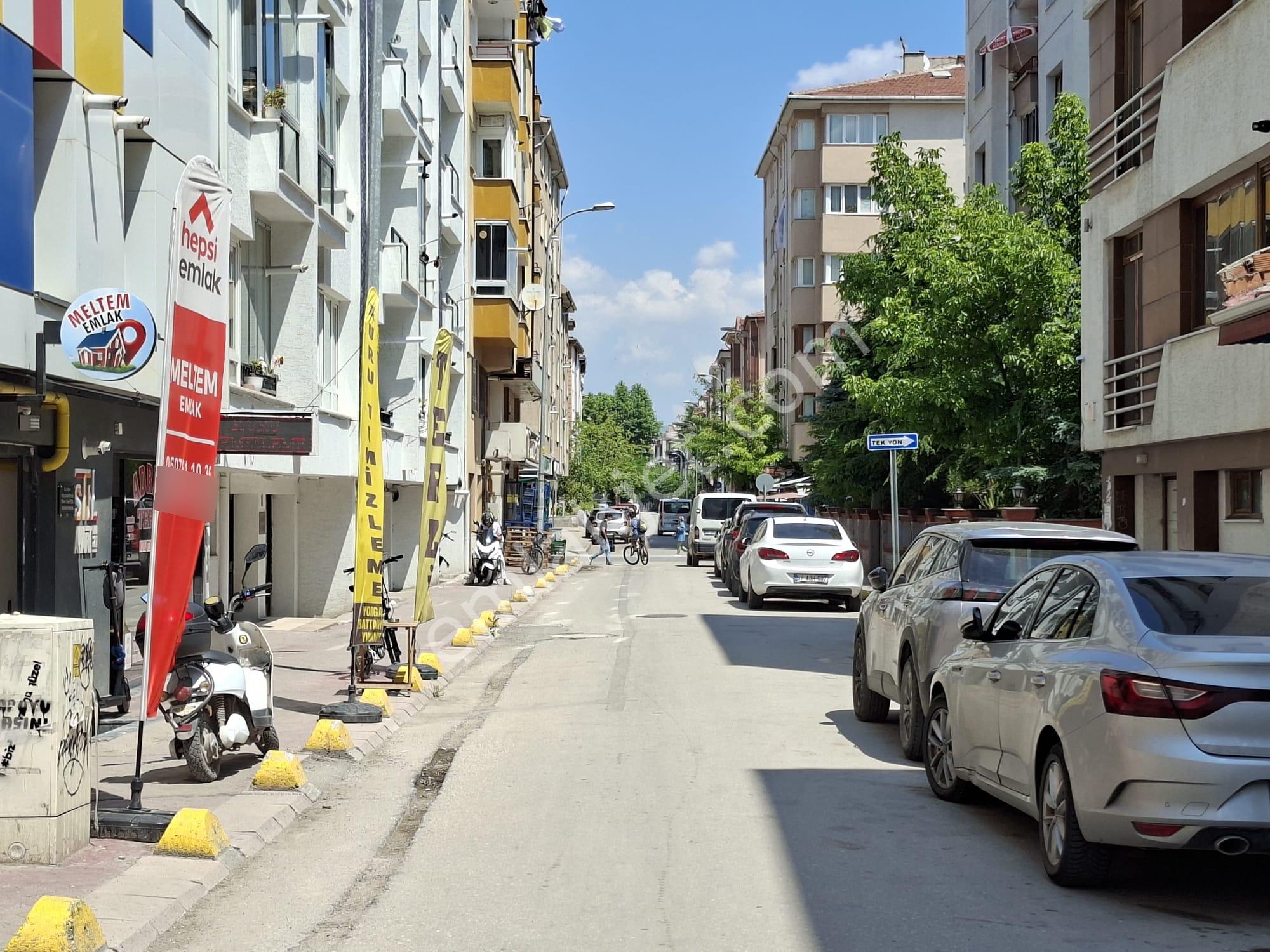 Recep Ümit Emlak'tan Yenibağlar Mahallesi Seylap Ve Yılmaz Büyükerşan Blv. Yakını Kiralık 3+1daire - Görsel 35