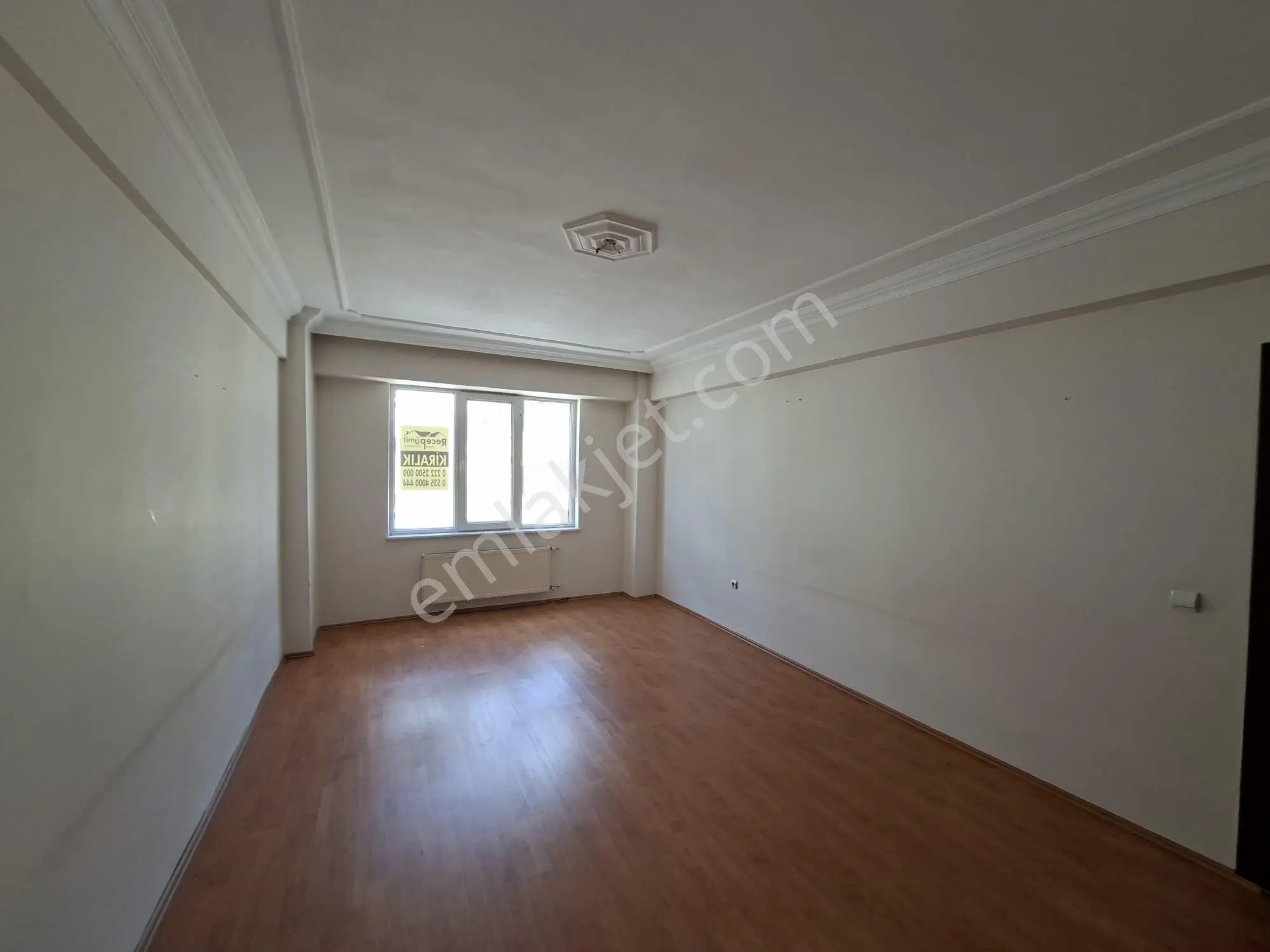 Recep Ümit Emlak'tan Yenibağlar Mahallesi Seylap Ve Yılmaz Büyükerşan Blv. Yakını Kiralık 3+1daire - Görsel 4