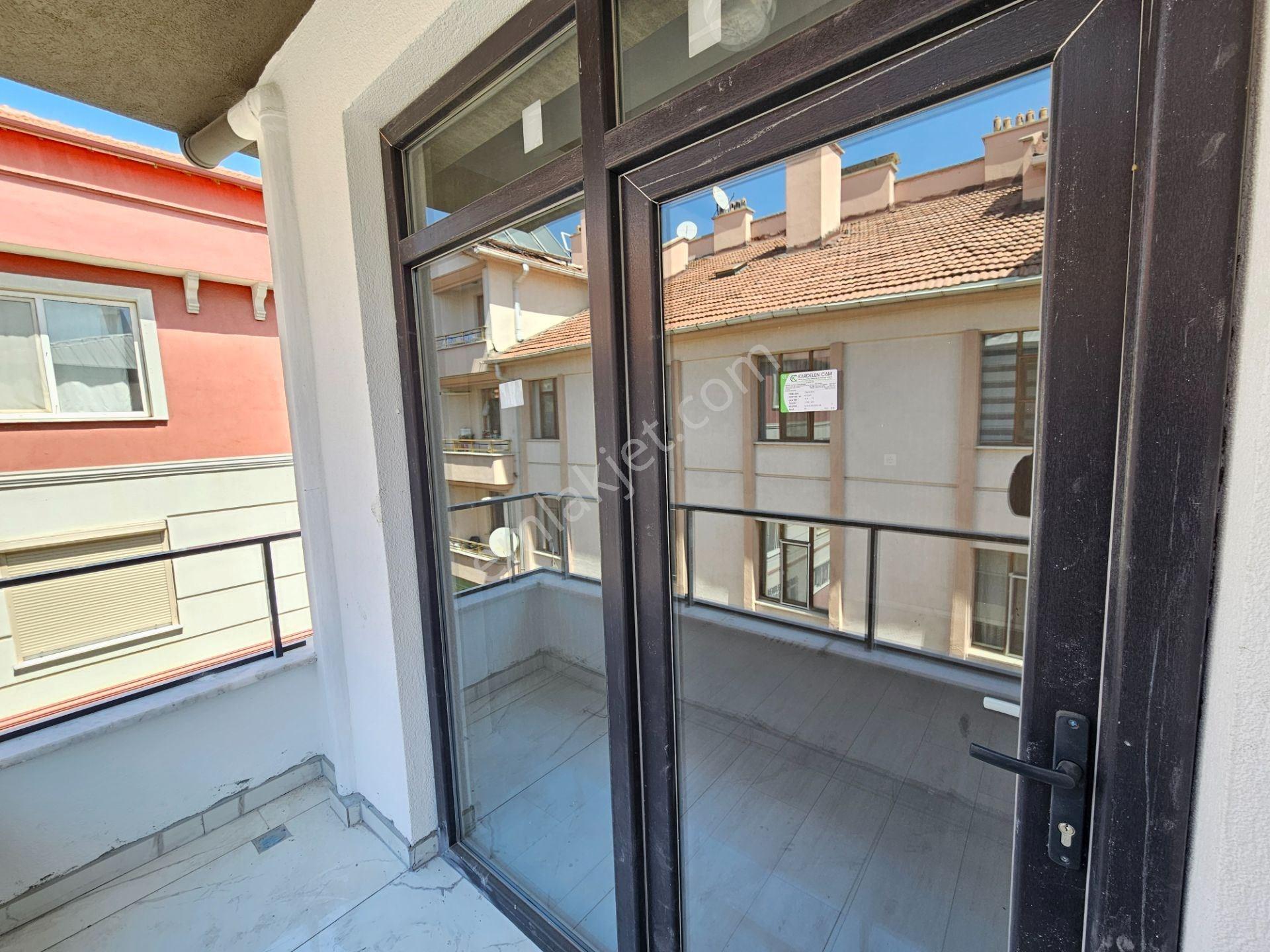 Karaciğan Mahallesinde Ankara Yolu Caddesine Yakın Lüks 3+1 Daire - Görsel 34