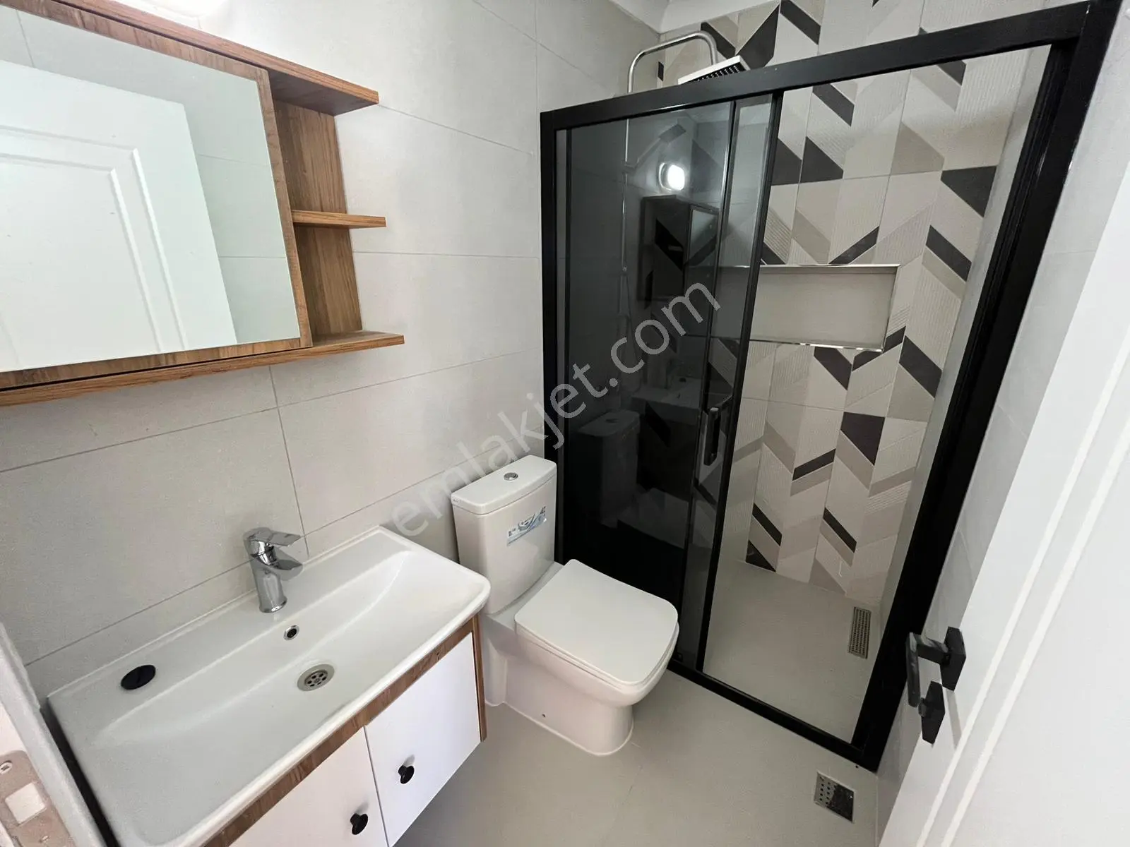 Didim Altınkum'da Denize Yürüme Mesafesinde 3+1 Trpleks Villa - Görsel 2