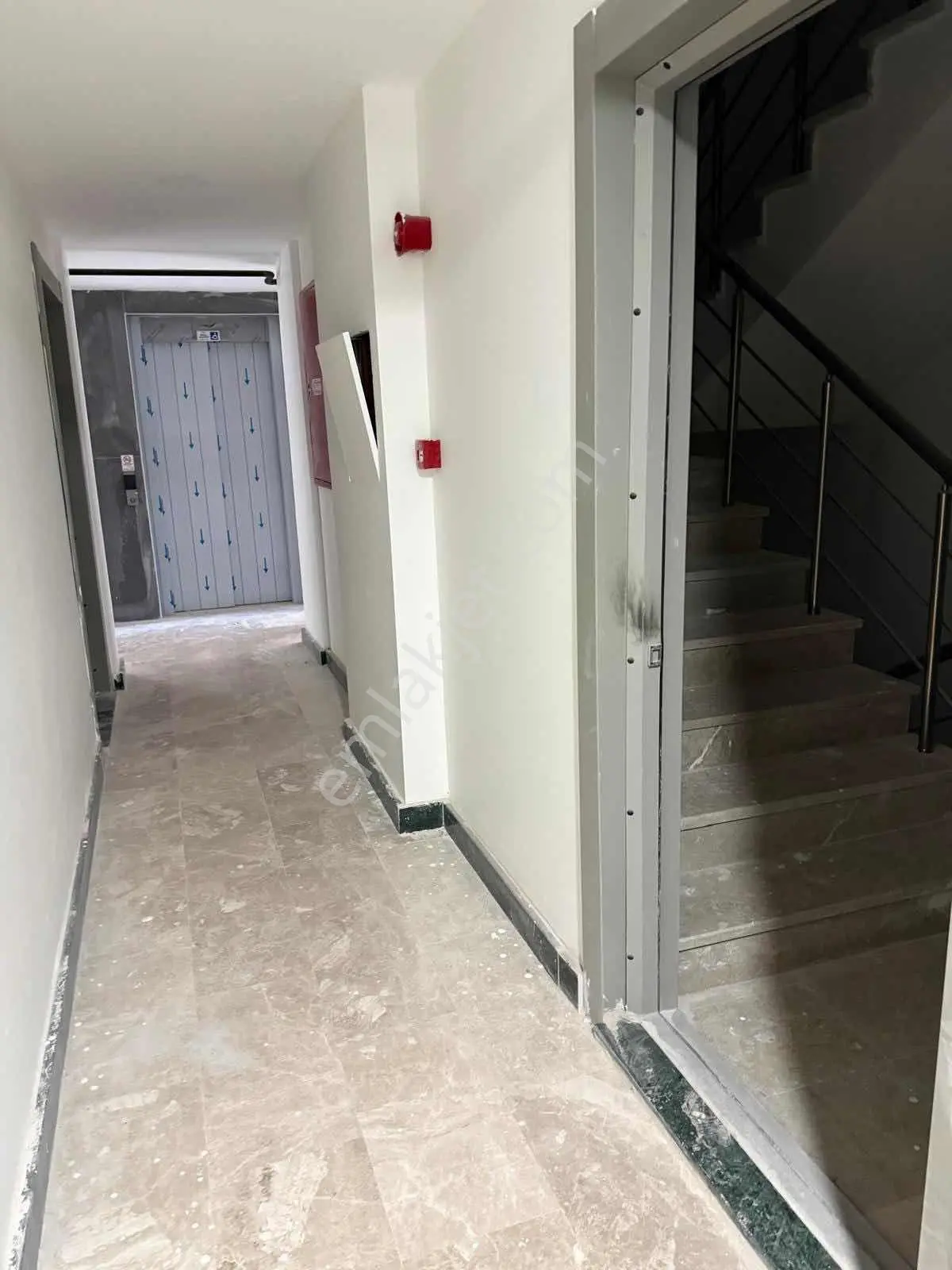 Bağlar Mah. Metroya Yakın 2+ 1 Butik Site İçerisinde Sıfır Daire - Görsel 3