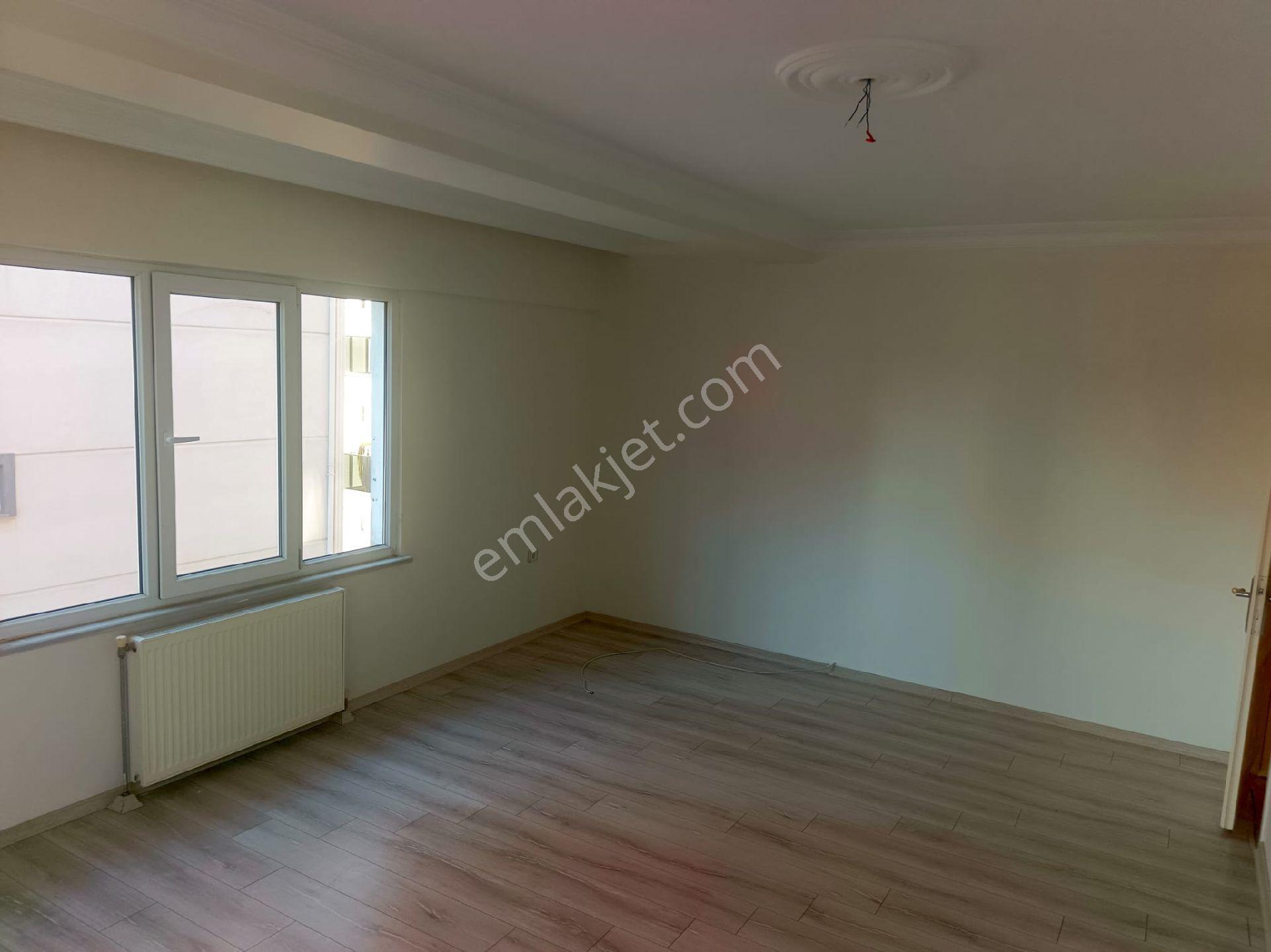 Kiralık 3+1 Daire Arakat