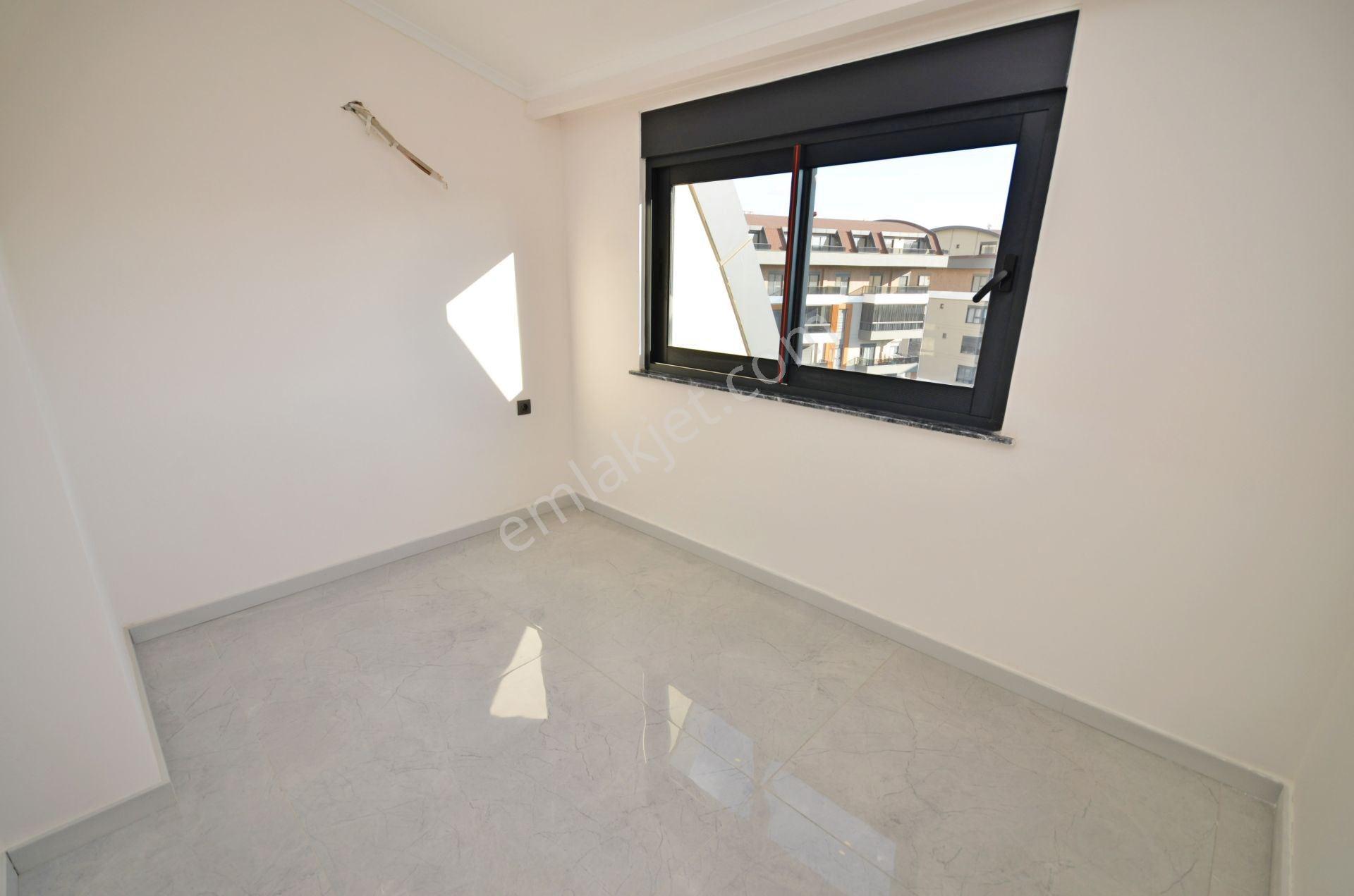Alanya Oba Lüks Site İçerisinde 3+1 Dubleks Satılık Daire - Görsel 18
