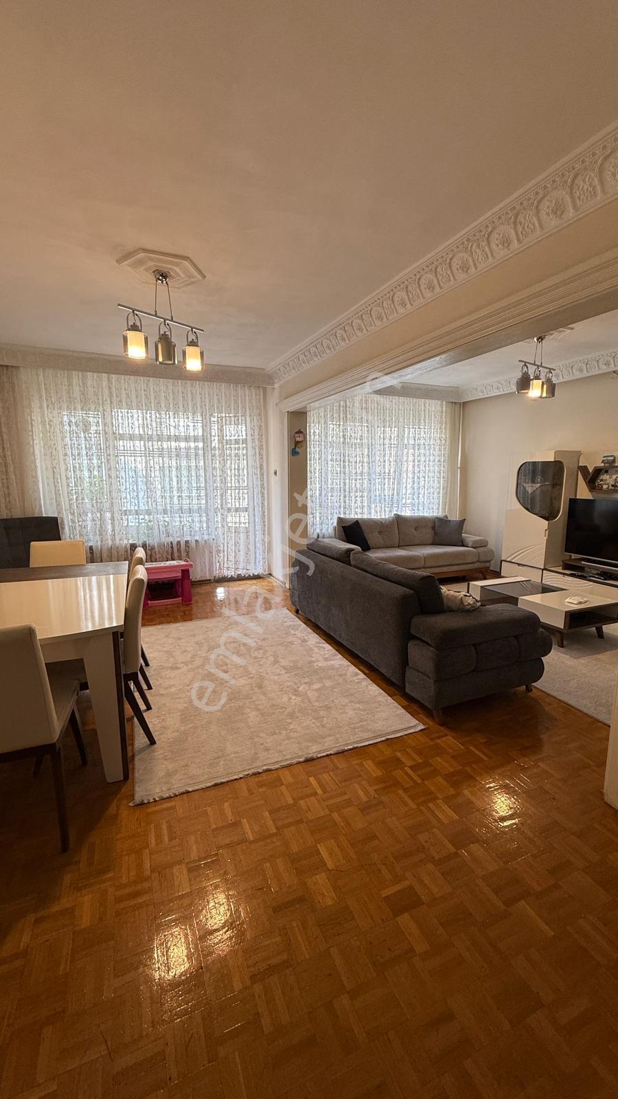 Ulu Camiye Yakın Bakımlı Geniş Satılık Daire - Görsel 18