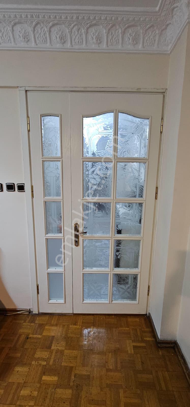 Ulu Camiye Yakın Bakımlı Geniş Satılık Daire - Görsel 2