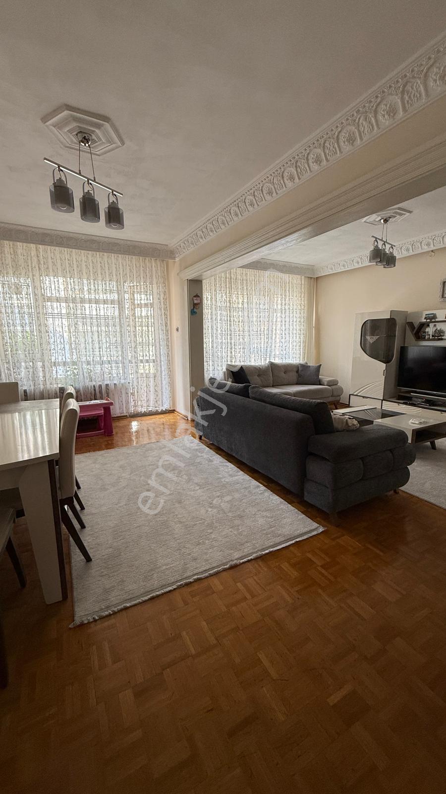 Ulu Camiye Yakın Bakımlı Geniş Satılık Daire - Görsel 23