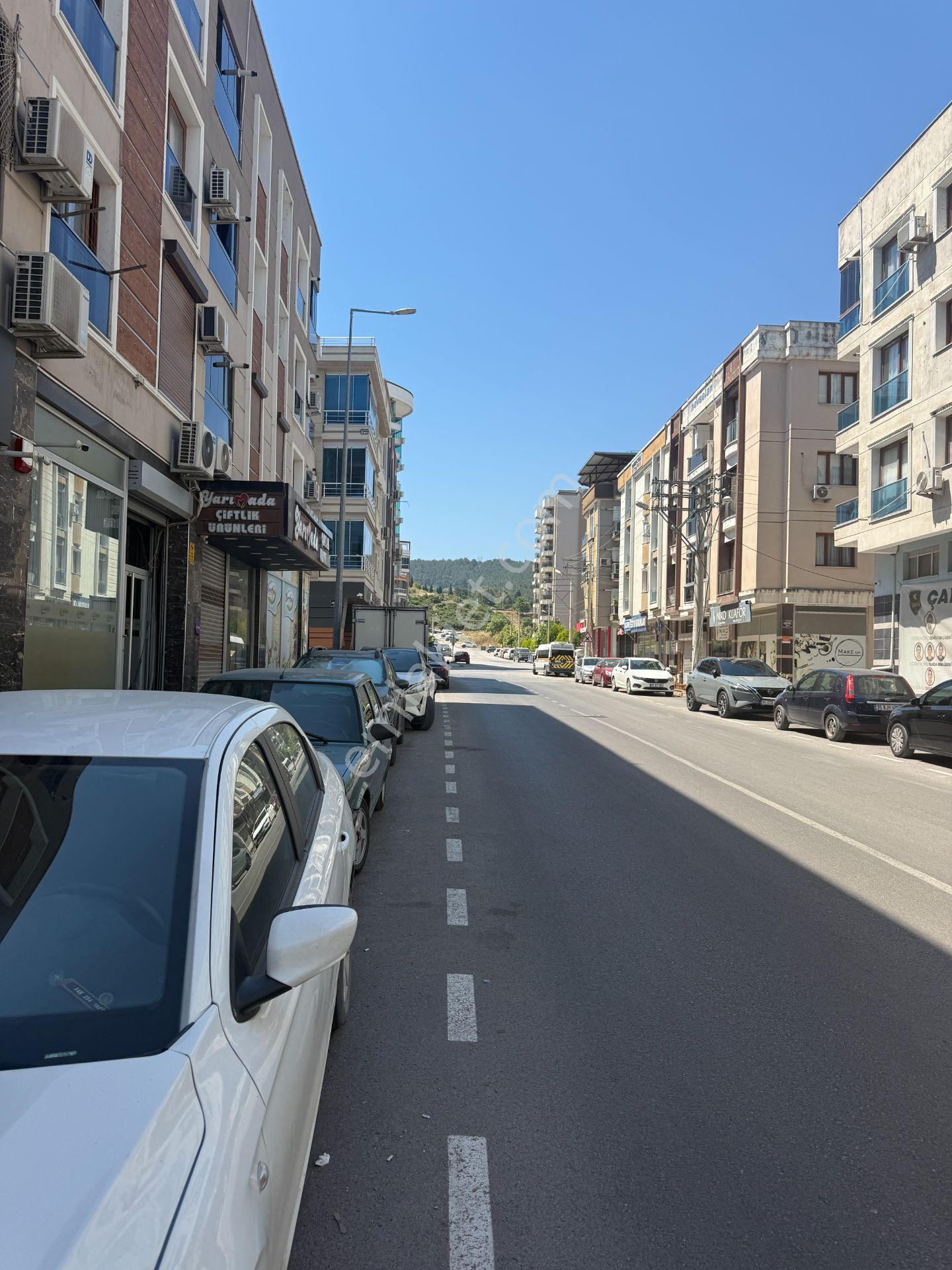 Turyap Buca'dan Bucakoop Mah.de Kiralık 200 M2 Depo - Görsel 7