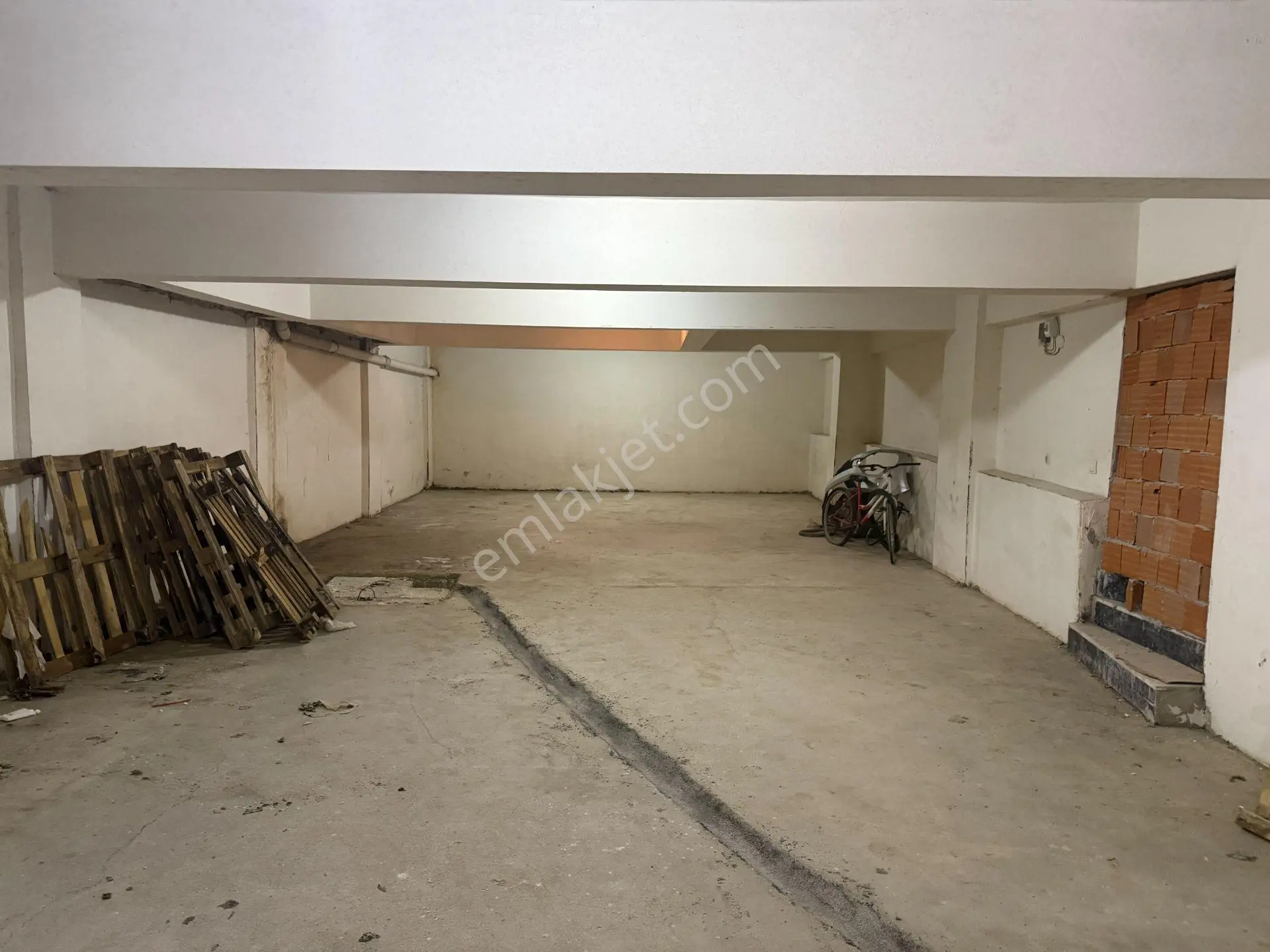 Turyap Buca'dan Bucakoop Mah.de Kiralık 200 M2 Depo - Görsel 4