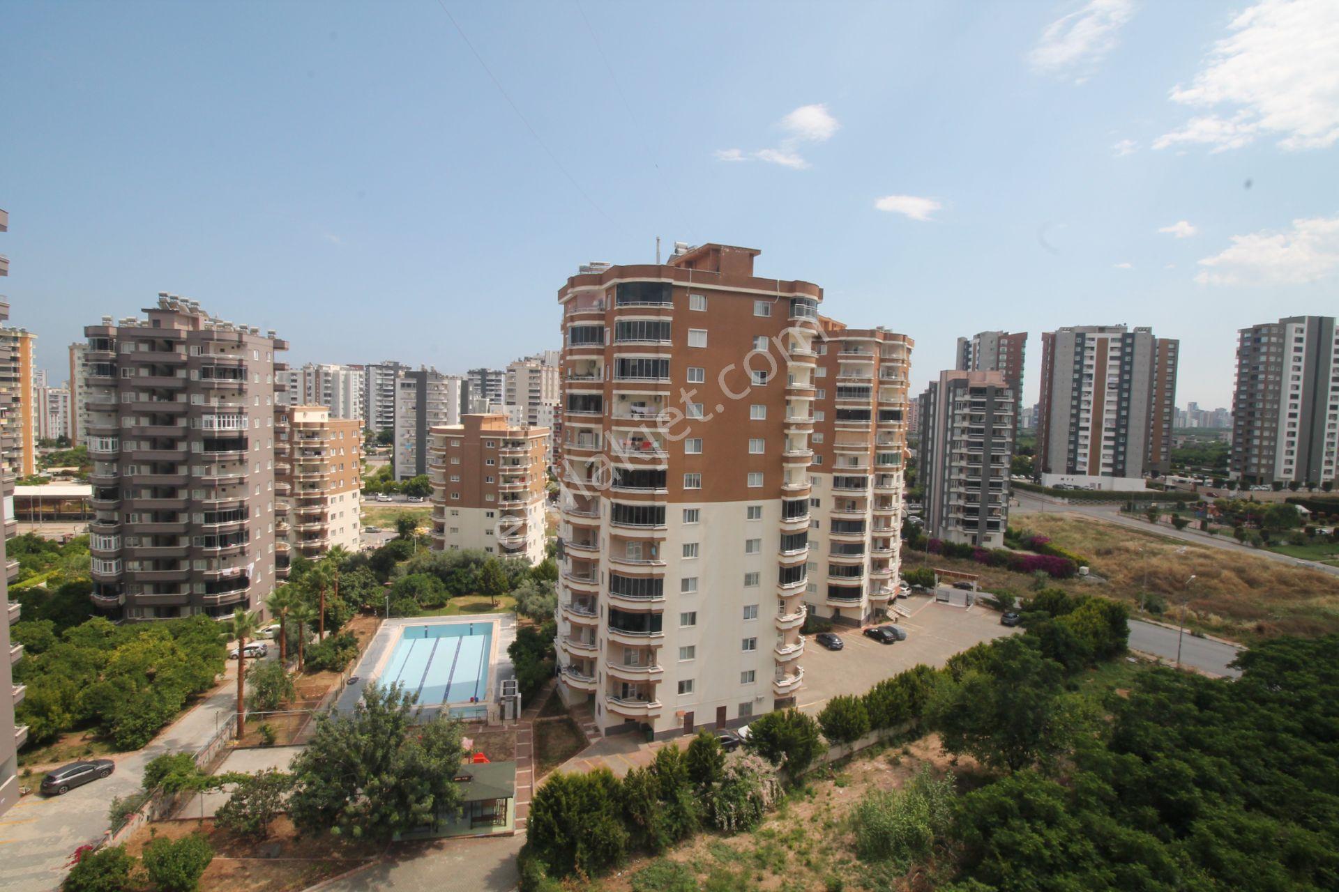 Retro’dan Ünversite Caddesi Üzerinde Konsept Site İçi Fırsat 3+1 - Görsel 27