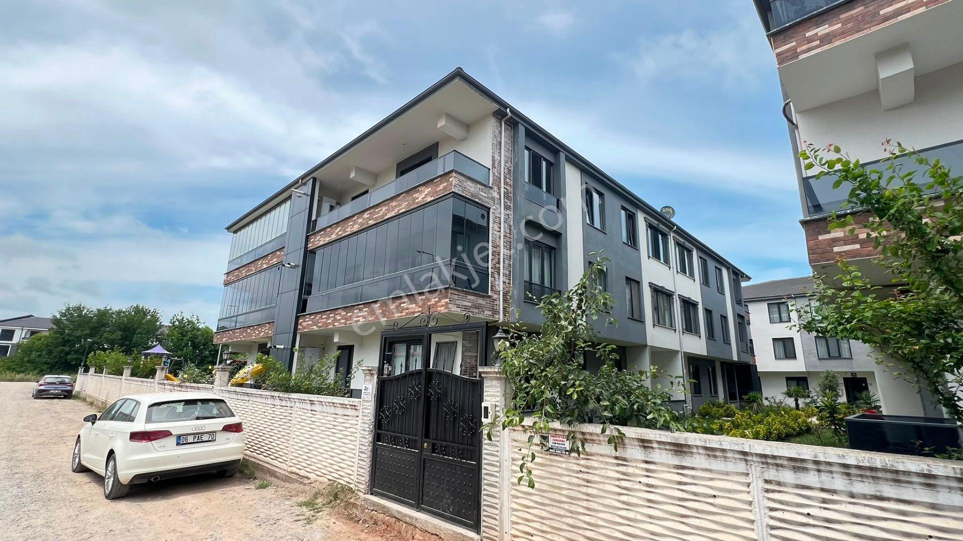 Karasu Çiğdem Emlak İle Okul&marketlere Yakın 3+1 Satılık Daire - Görsel 2