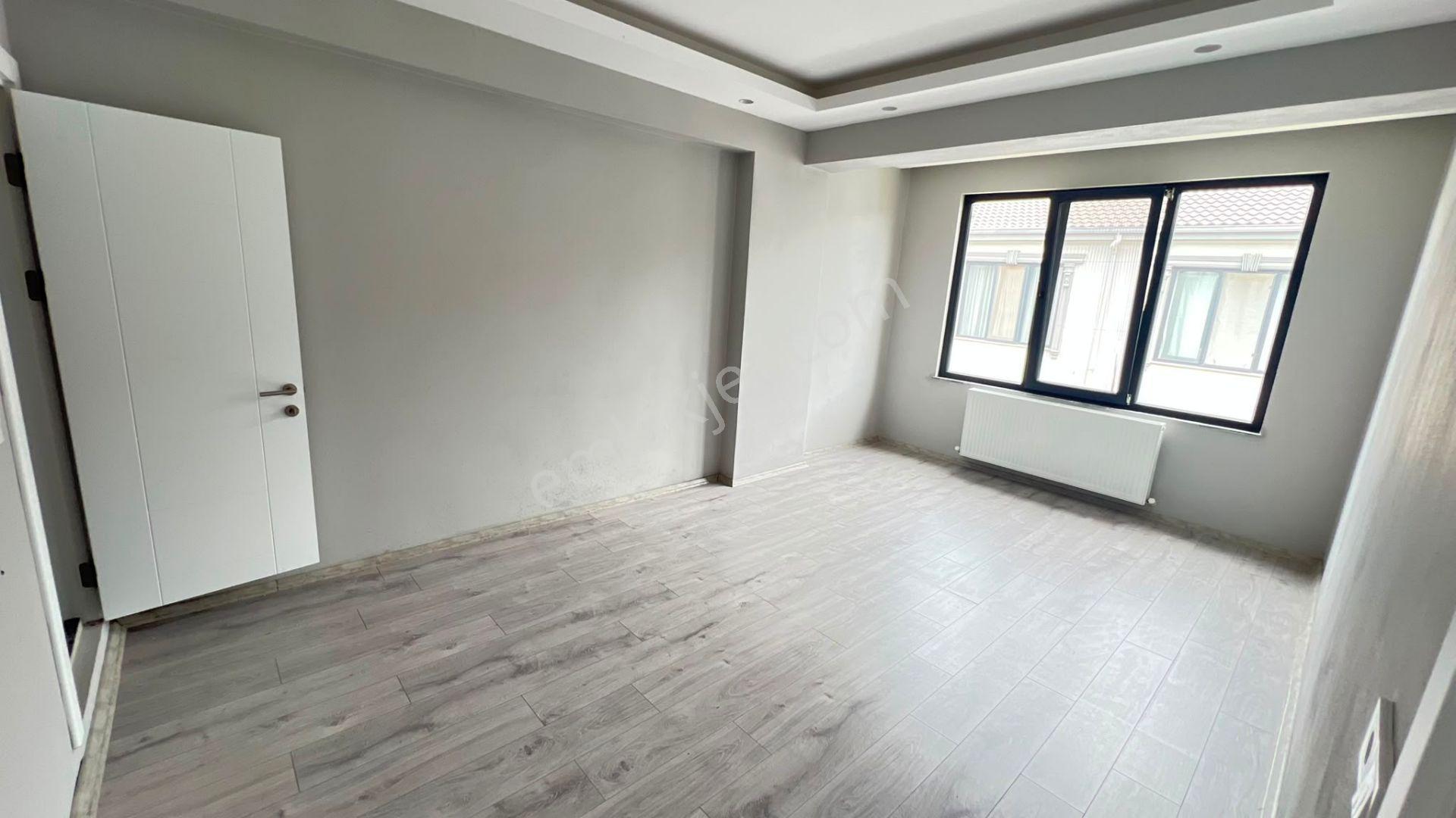 Karasu Çiğdem Emlak İle Okul&marketlere Yakın 3+1 Satılık Daire - Görsel 13