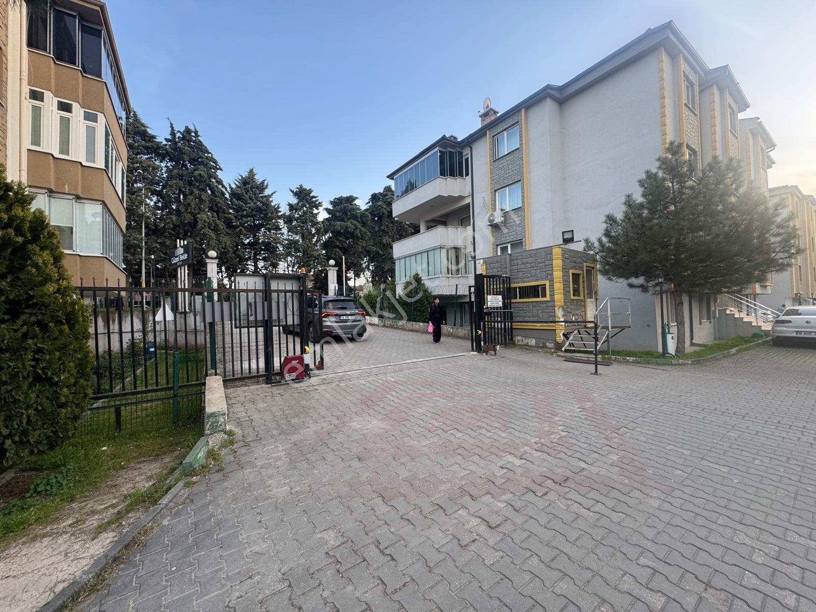 Mudanya Yolu Güzelbelde Sit. Metro'ya Yakın 180m2 3+1 Ara Kat - Görsel 11
