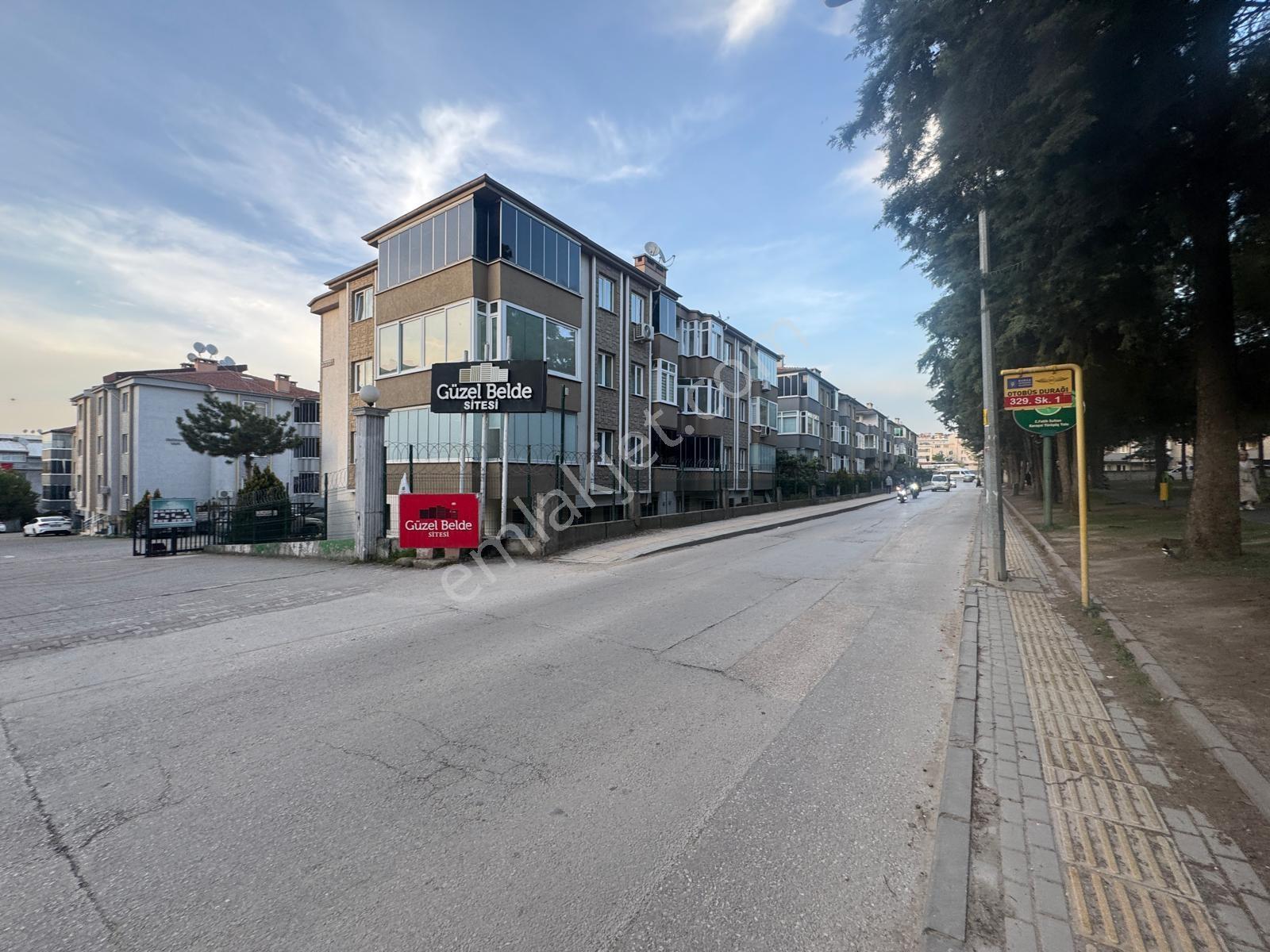 Mudanya Yolu Güzelbelde Sit. Metro'ya Yakın 180m2 3+1 Ara Kat - Görsel 12