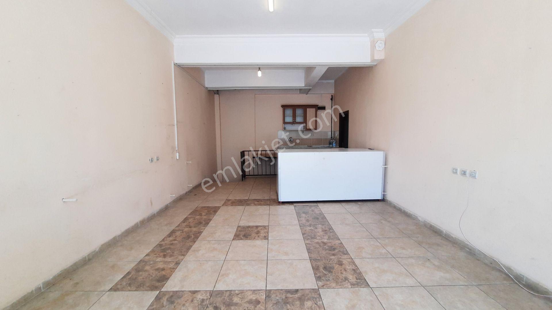 Akif'ten Elvankent Topçu'da Depolu 40+30:70 M2 Kiralık Dükkan - Görsel 3