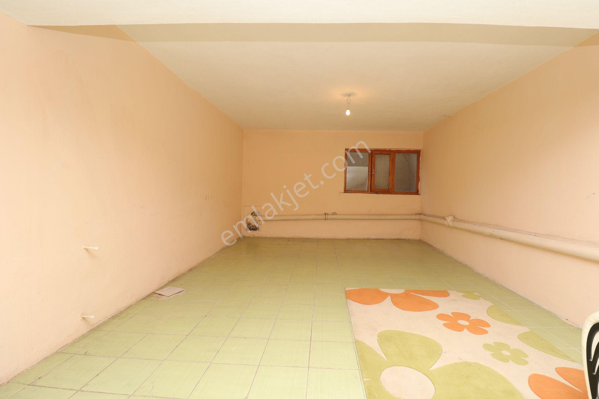 Akif'ten Elvankent Topçu'da Depolu 40+30:70 M2 Kiralık Dükkan - Görsel 9